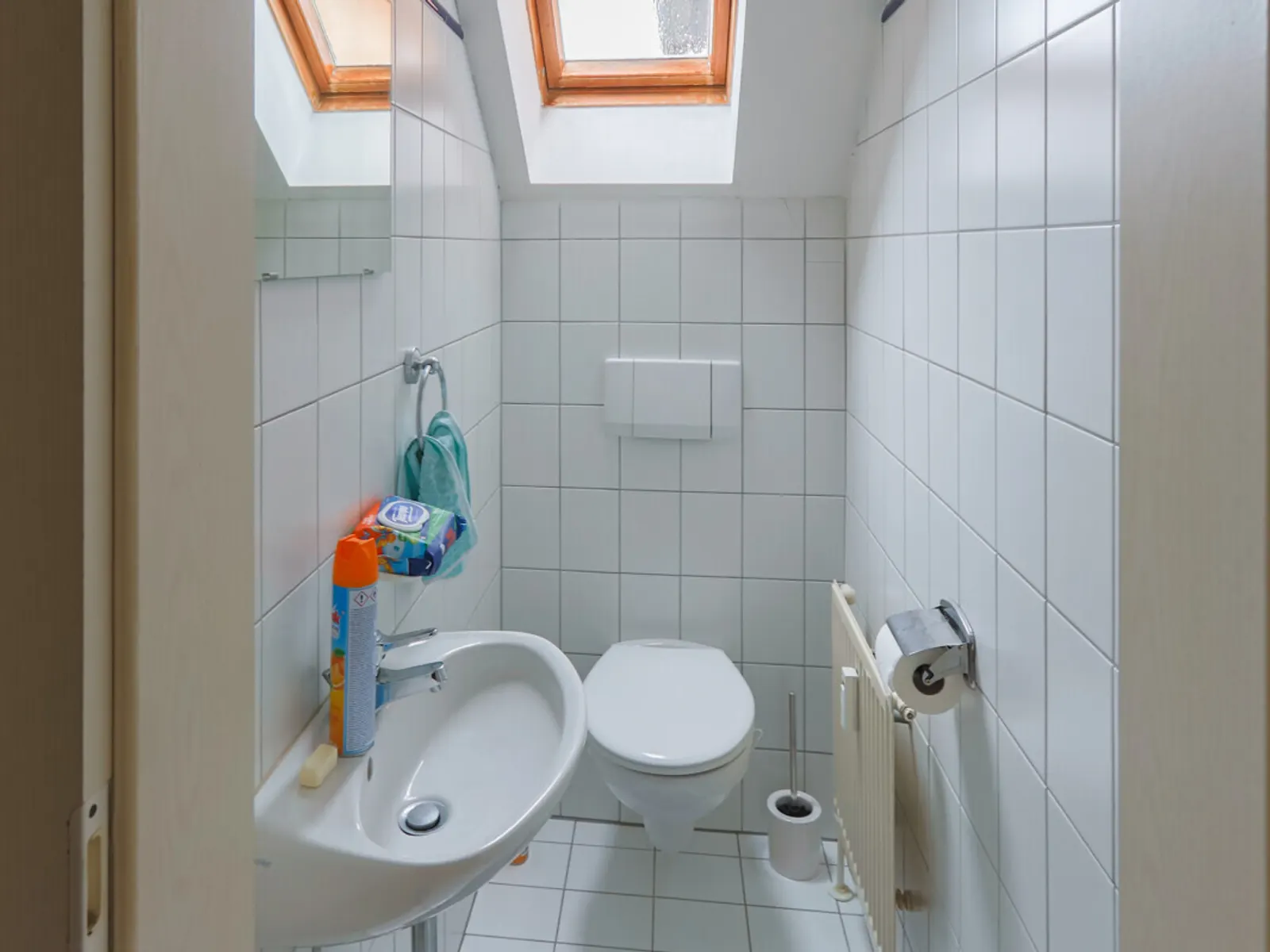 Zeitnah bezugsfrei: 2-Zimmer-Wohnung im 1.OG mit zwei Balkonen in ruhiger Lage! - Bild 7