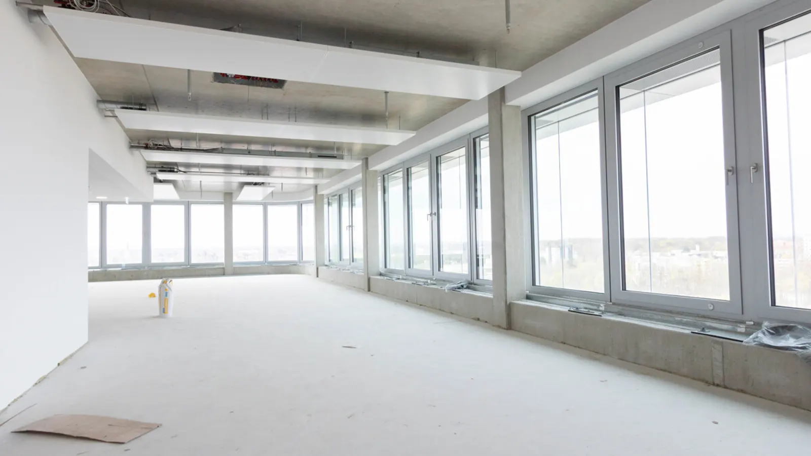 Hoch hinaus - Büroflächen im Donau Tower - Bild 5