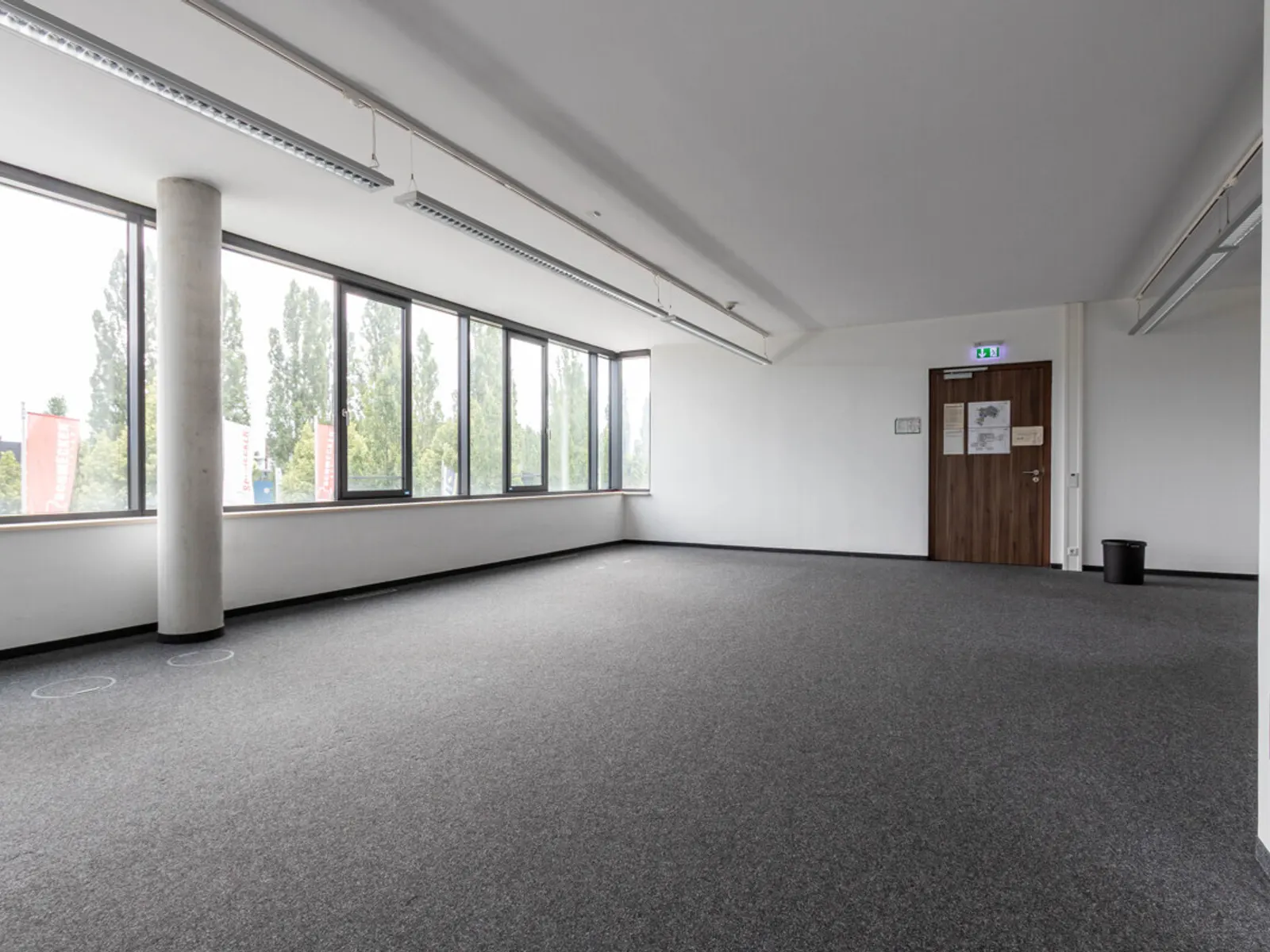 Große Bürofläche in modernem Geschäftsgebäude - Bild 6