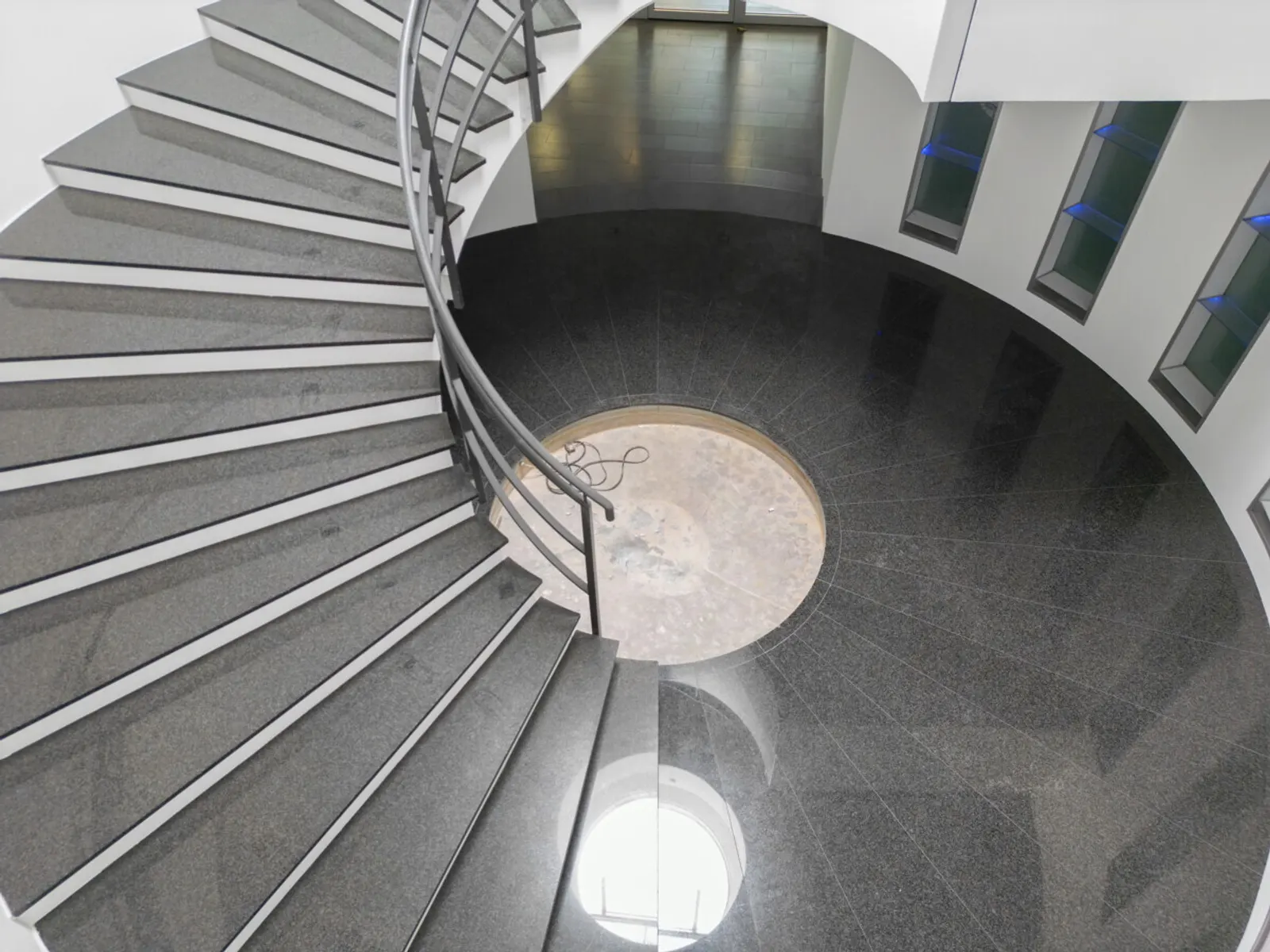 Repräsentatives Geschäftshaus - Bürogebäude mit Werkstatt - Bild 14