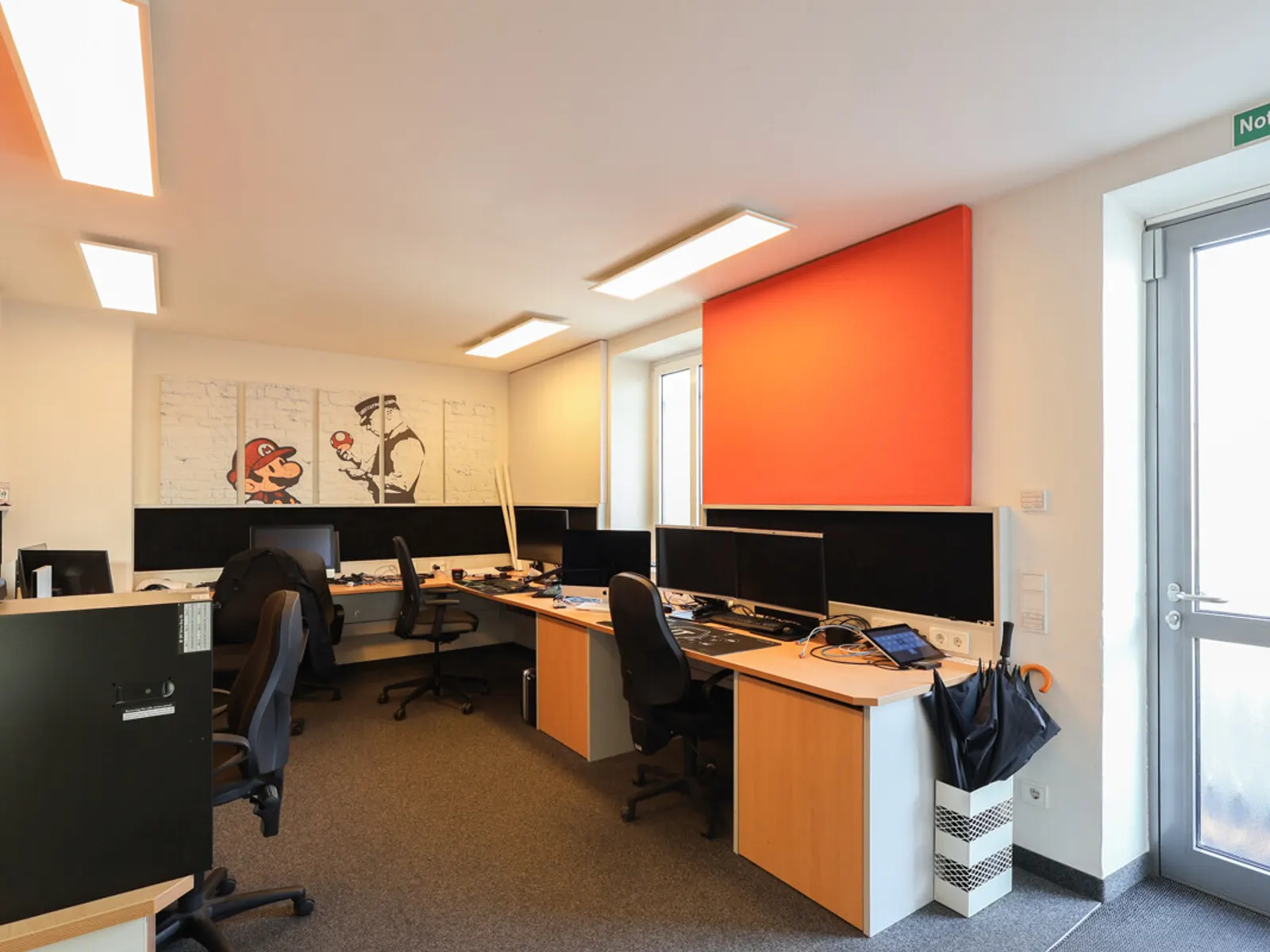 Gepflegte Büro-/Ladenfläche mit guter Sichtbarkeit und Parkmöglichkeiten - Bild 8