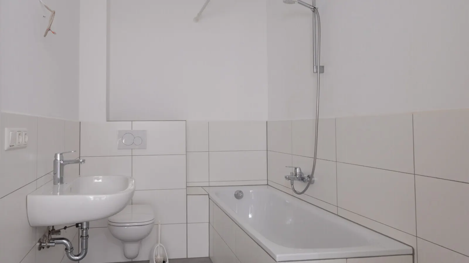 Kernsaniertes Reihenhaus in idealer Lage Ingolstadt Süd - Bild 16