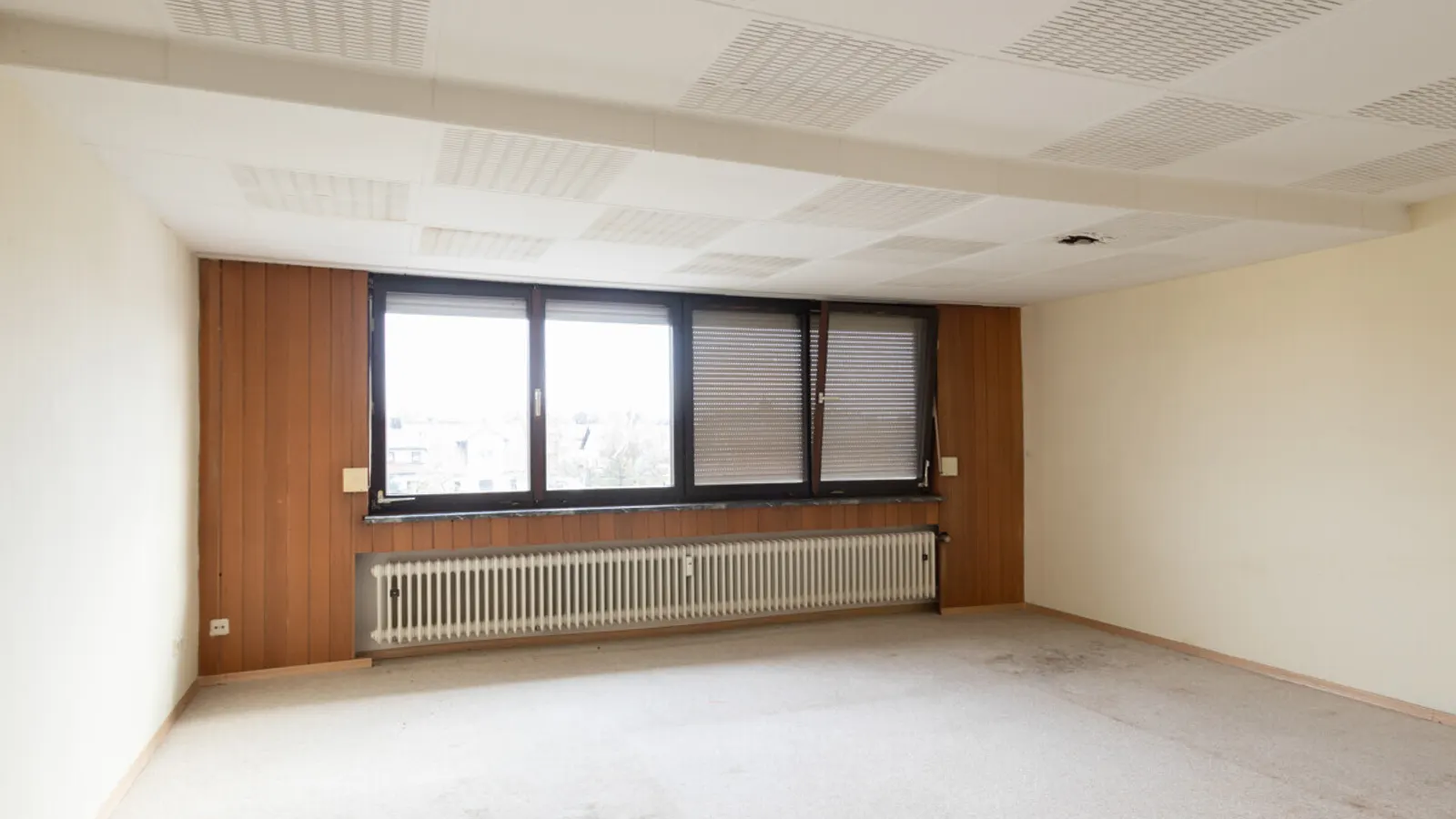 Gepflegtes Dreifamilienhaus in ruhiger Wohnlage von Oberstimm! - Bild 21