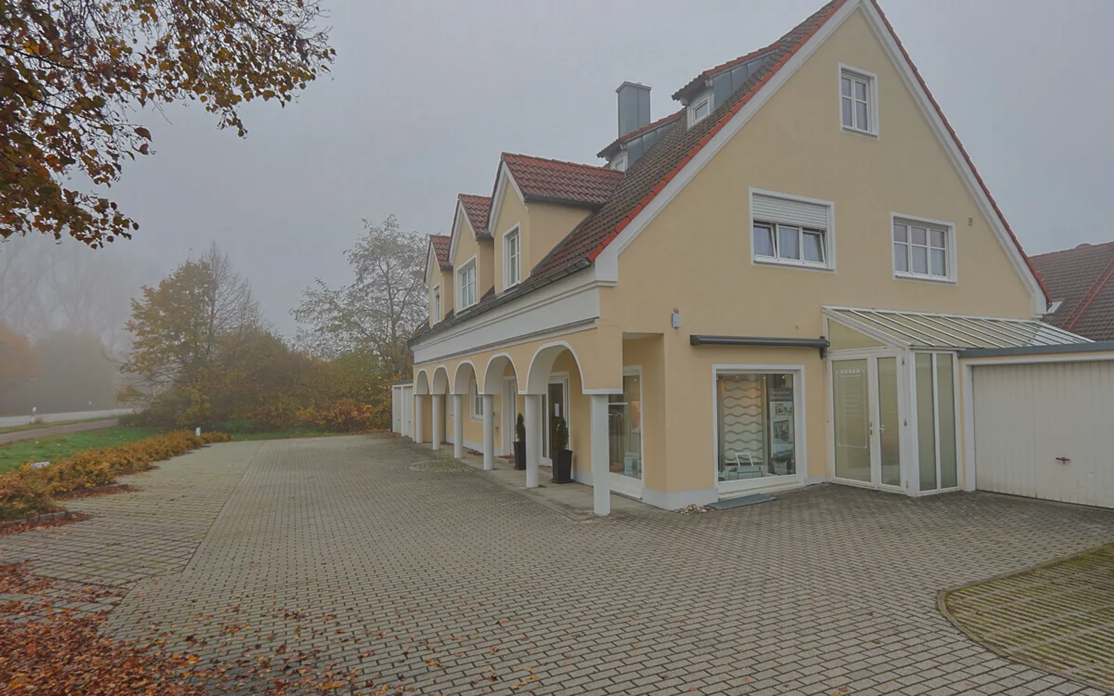Ihr neuer Standort in Zuchering: Moderne Ladenfläche mit viel Potenzial! - Bild 21