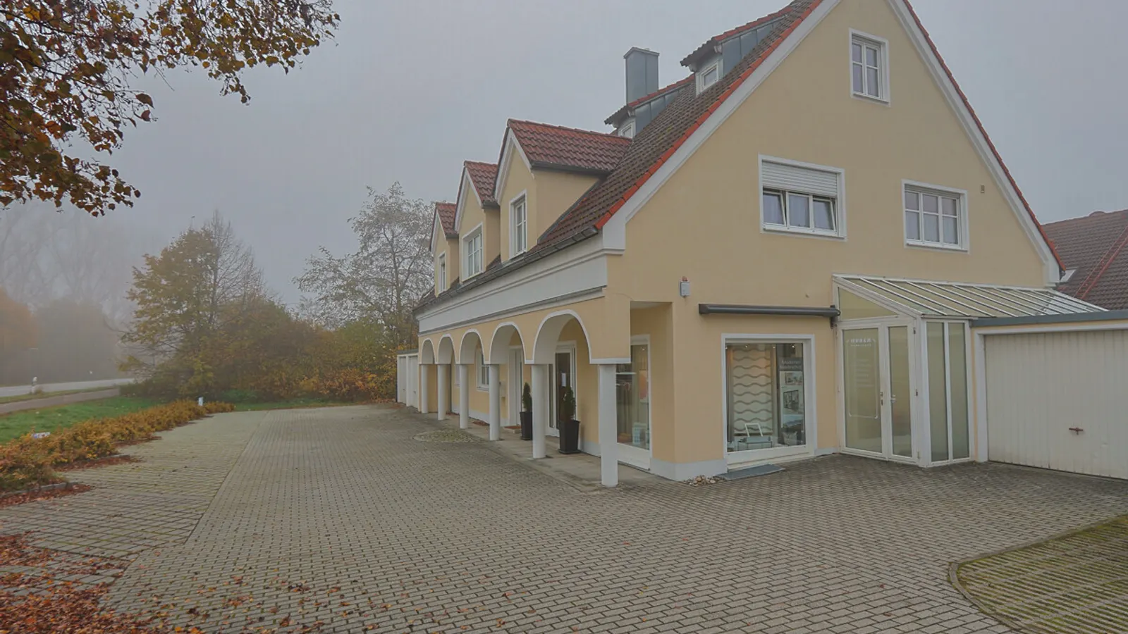 Ihr neuer Standort in Zuchering: Moderne Ladenfläche mit viel Potenzial! - Bild 23