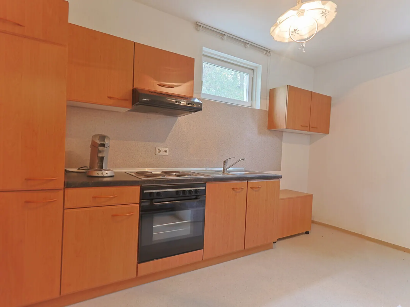 Ihr neuer Standort in Zuchering: Moderne Ladenfläche mit viel Potenzial! - Bild 15