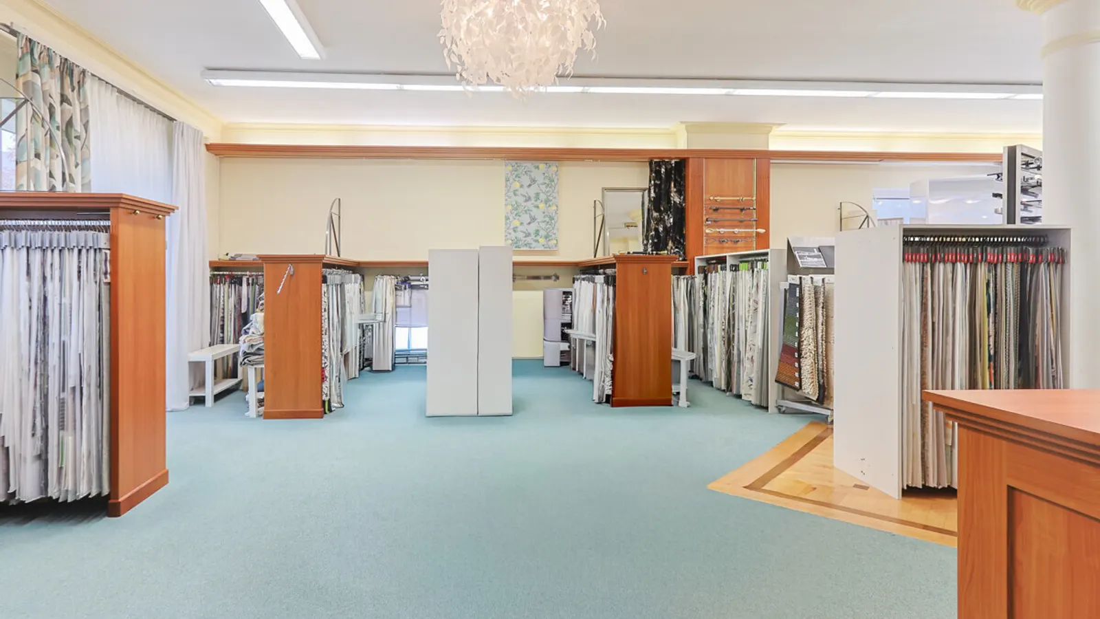 Ihr neuer Standort in Zuchering: Moderne Ladenfläche mit viel Potenzial! - Bild 12