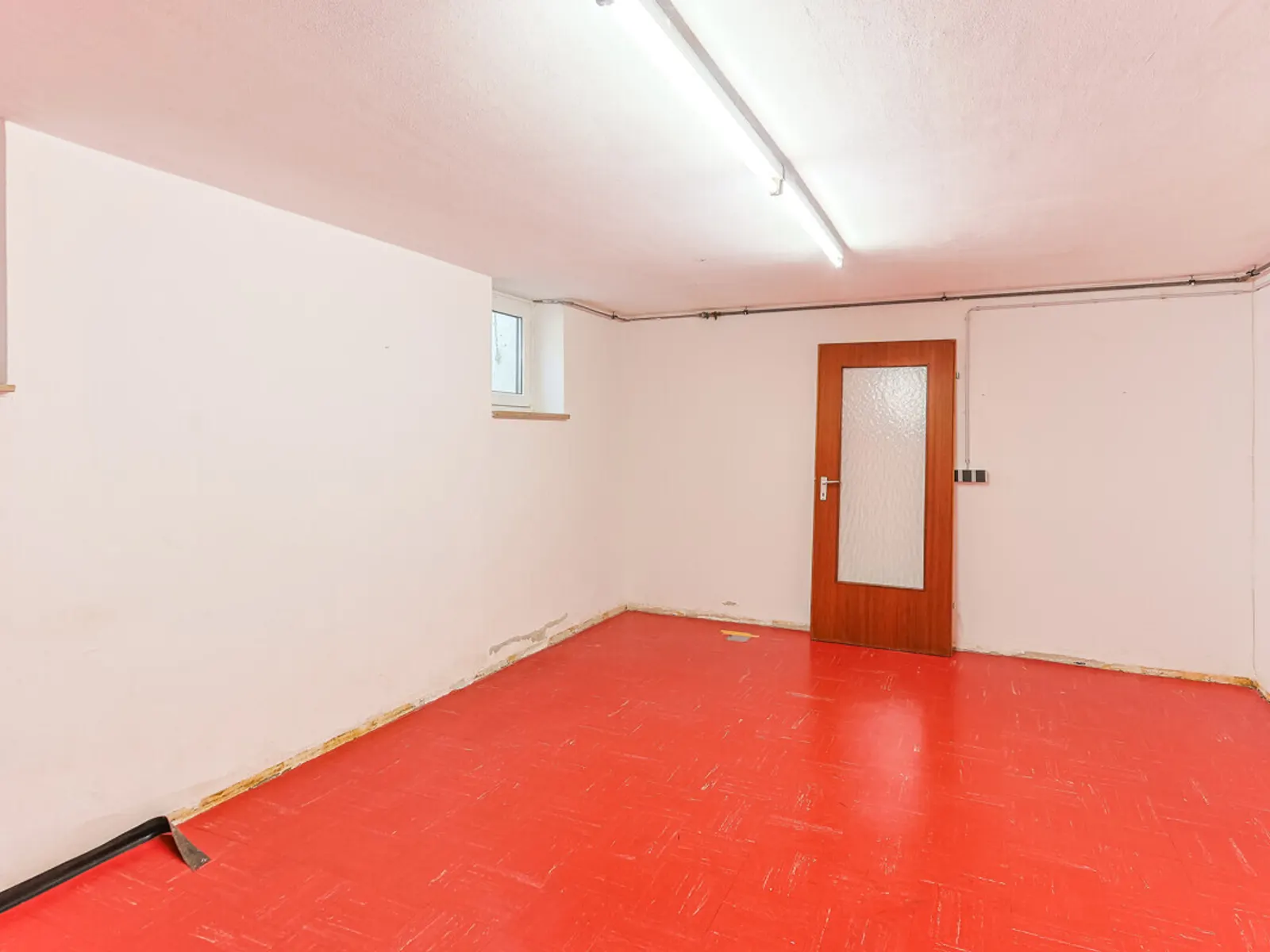 Charmantes Reihenmittelhaus mit viel Potenzial - Bild 18