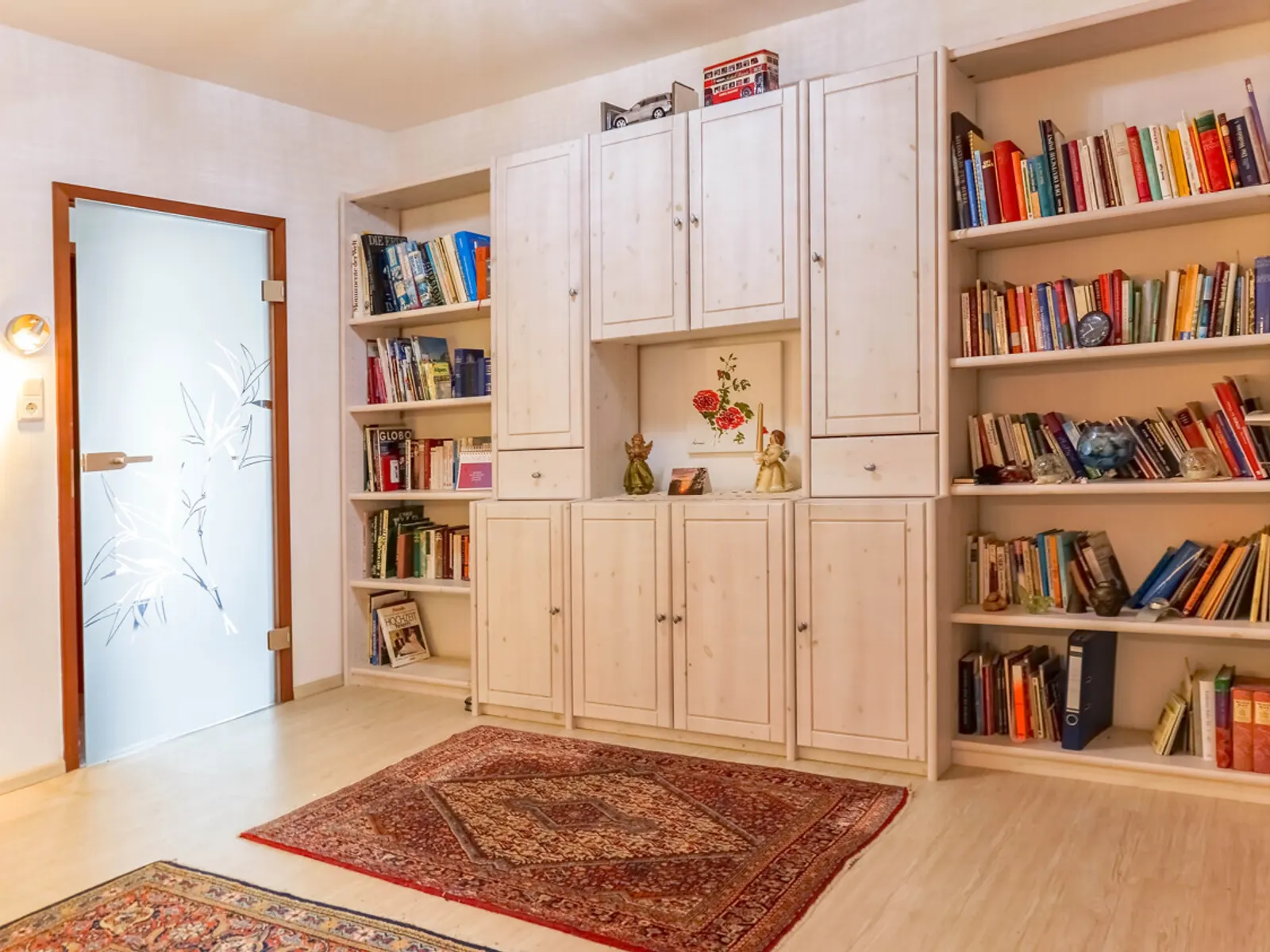 Charmantes Einfamilienhaus mit großem Garten - Bild 6