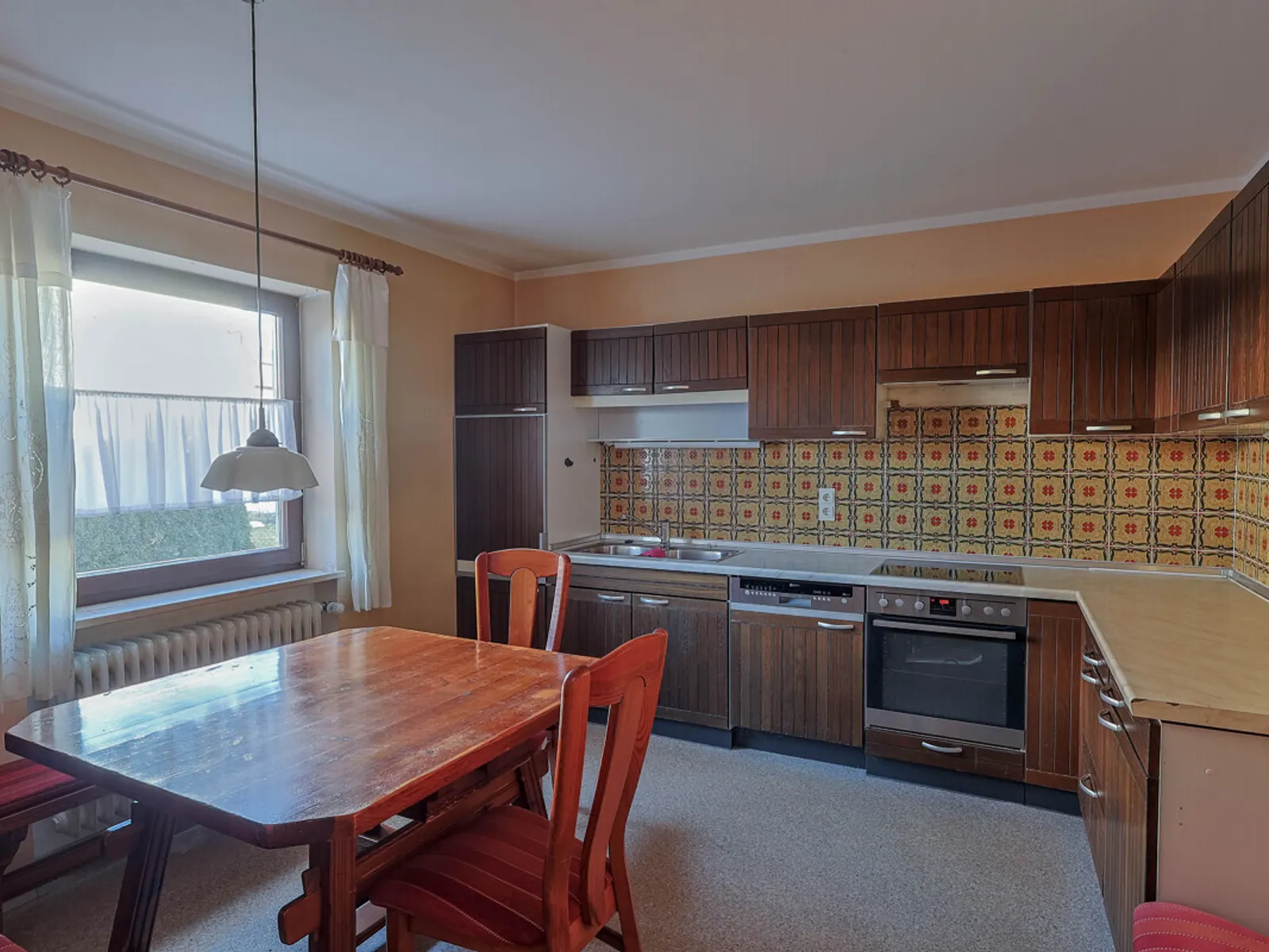 Ihr neues Zuhause in ruhiger Lage von Kösching: Doppelhaushälfte mit Gestaltungsspielraum - Bild 11