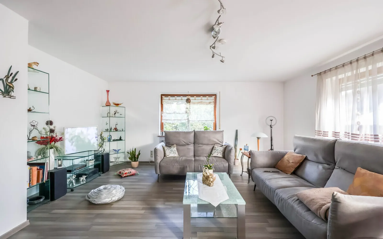 Jetzt vermieten, später selbst nutzen? 4-Zimmer-Wohnung mit Balkon & Garten in Gaimersheim! - Bild 1