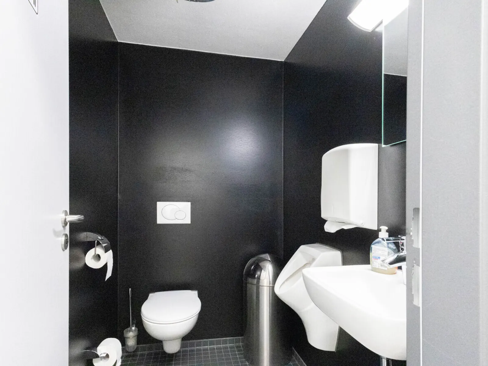 Moderne Büroräume in Ingolstadt Süd - Bild 15