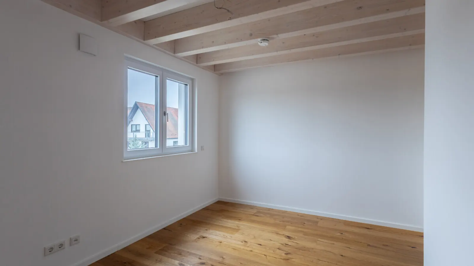 Großzügige Neubauwohnung im Obergeschoss mit großer Terrasse in Gaimersheim! - Bild 11