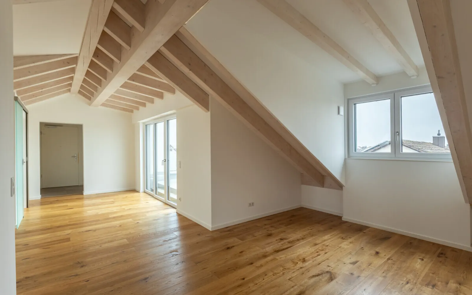 Gemütliche Neubau-Dachgeschosswohnung mit Dachterrasse in ruhiger Lage von Gaimersheim! - Bild 7