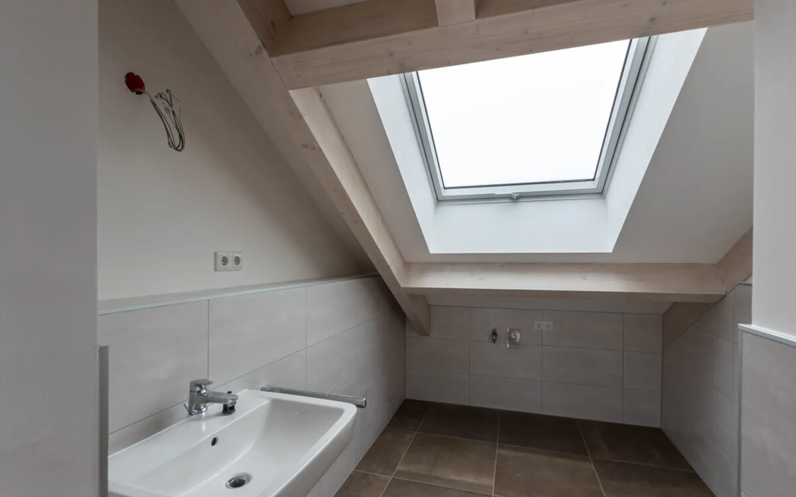Gemütliche Neubau-Dachgeschosswohnung mit Dachterrasse in ruhiger Lage von Gaimersheim! - Bild 13