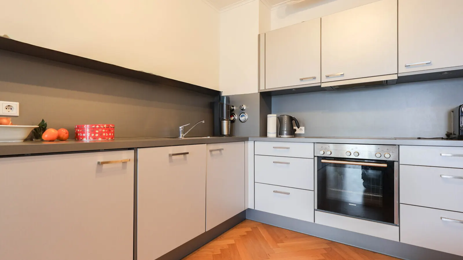 Moderne 2-Zimmer-Wohnung mit Balkon - Bild 4