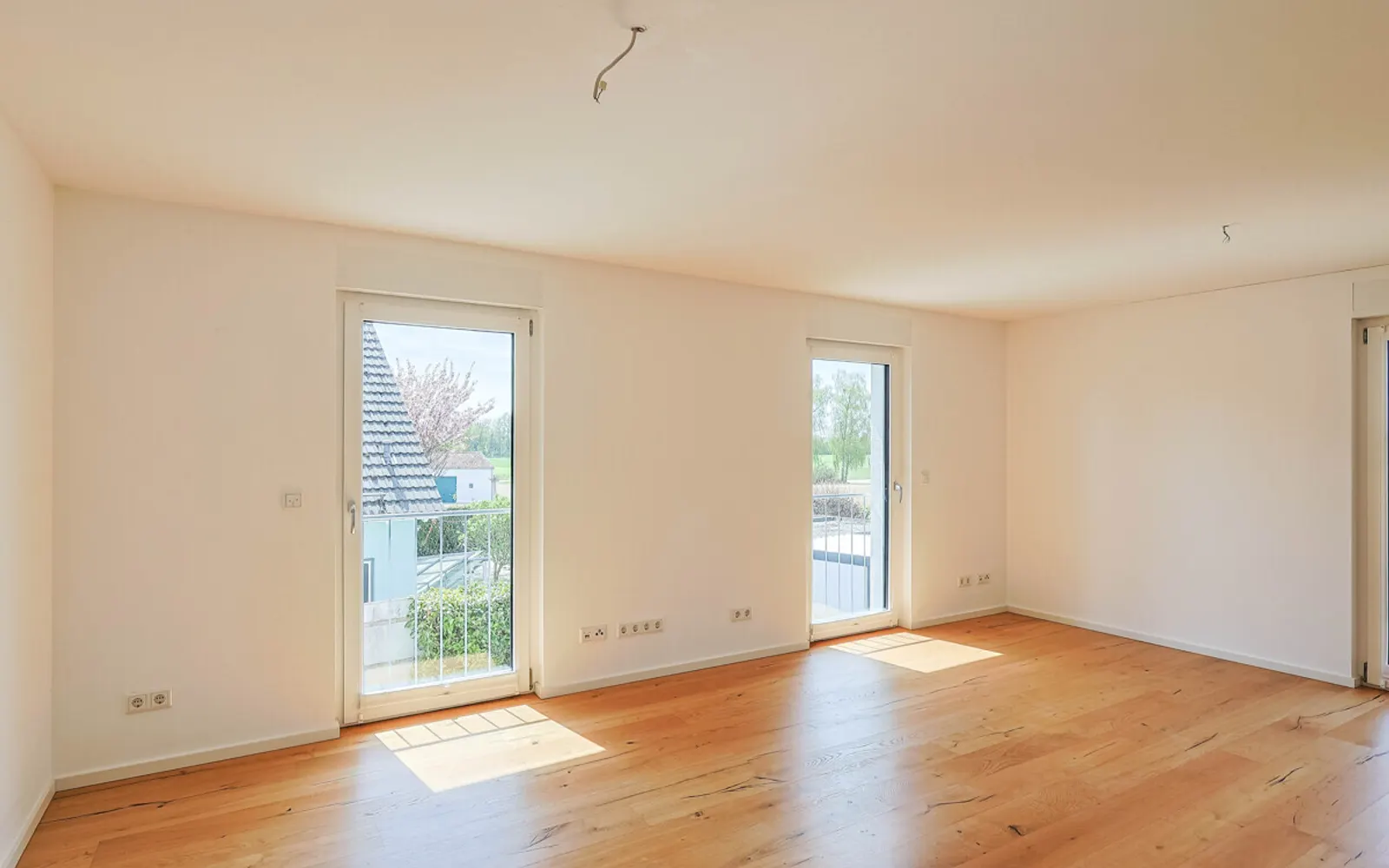 Neuwertige, gut durchdachte DHH - Bild 9
