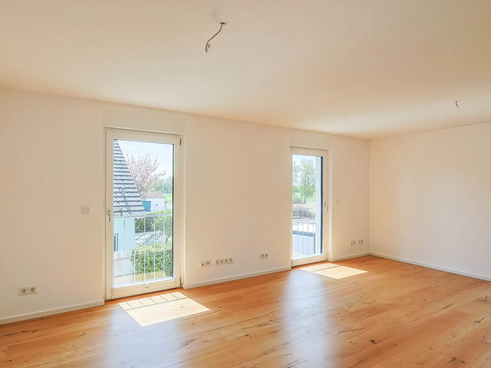 Neuwertige, gut durchdachte DHH - Bild 9