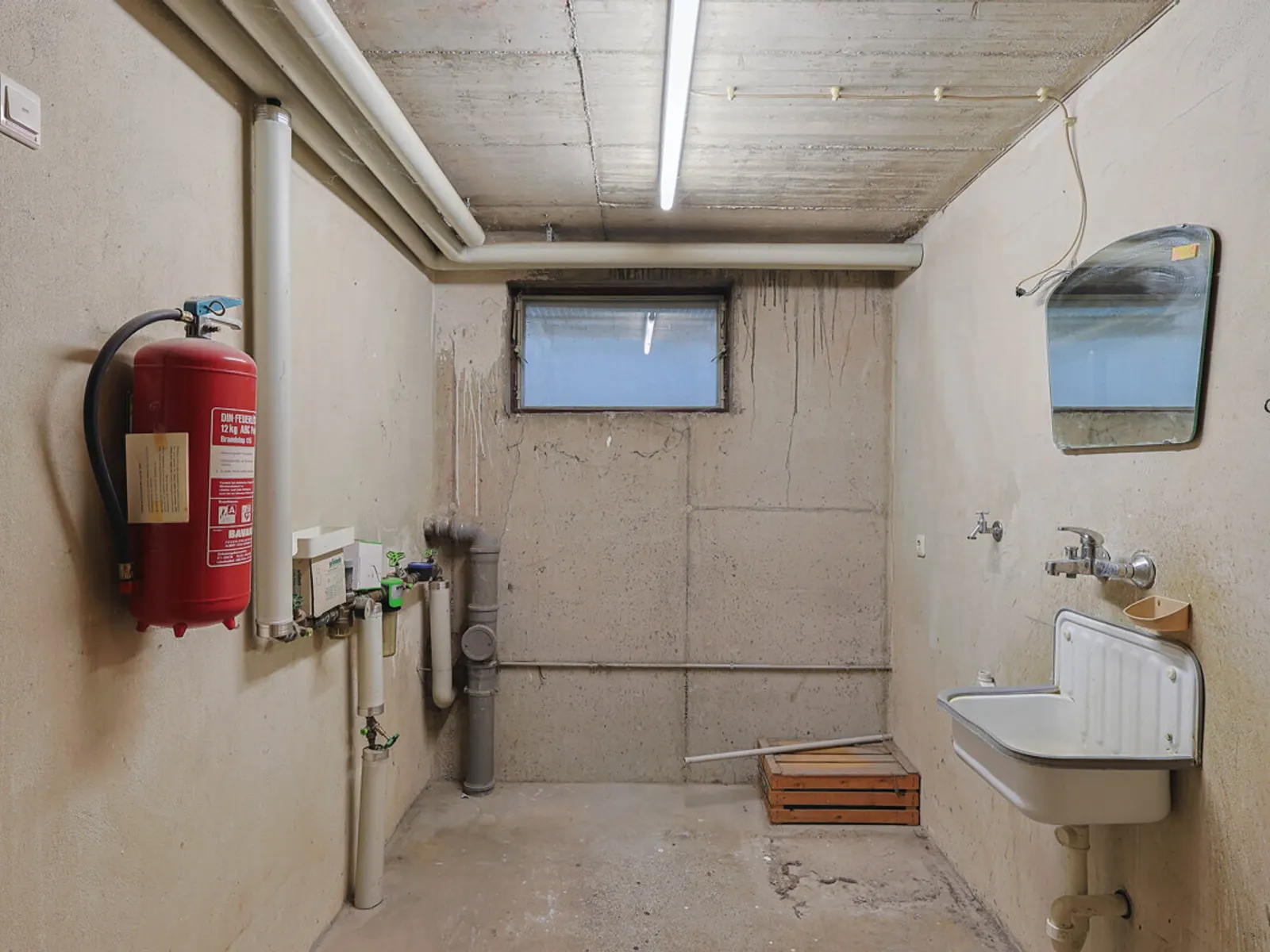 Handwerker gesucht - Reihenendhaus in Wettstetten mit großem Entwicklungspotenzial! - Bild 20