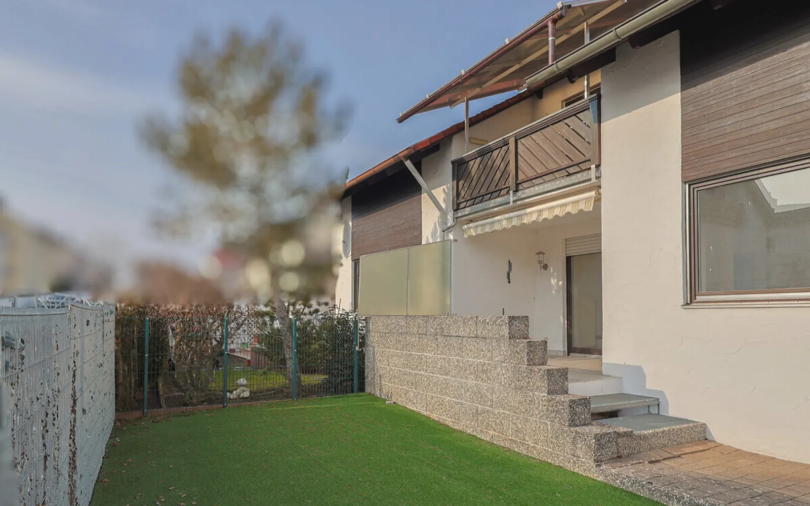 Handwerker gesucht - Reihenendhaus in Wettstetten mit großem Entwicklungspotenzial! - Bild 2