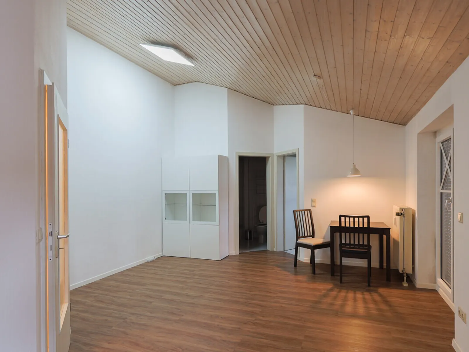 Helle 2-Zimmer-Wohnung mit Wohlfühlcharakter - Bild 3