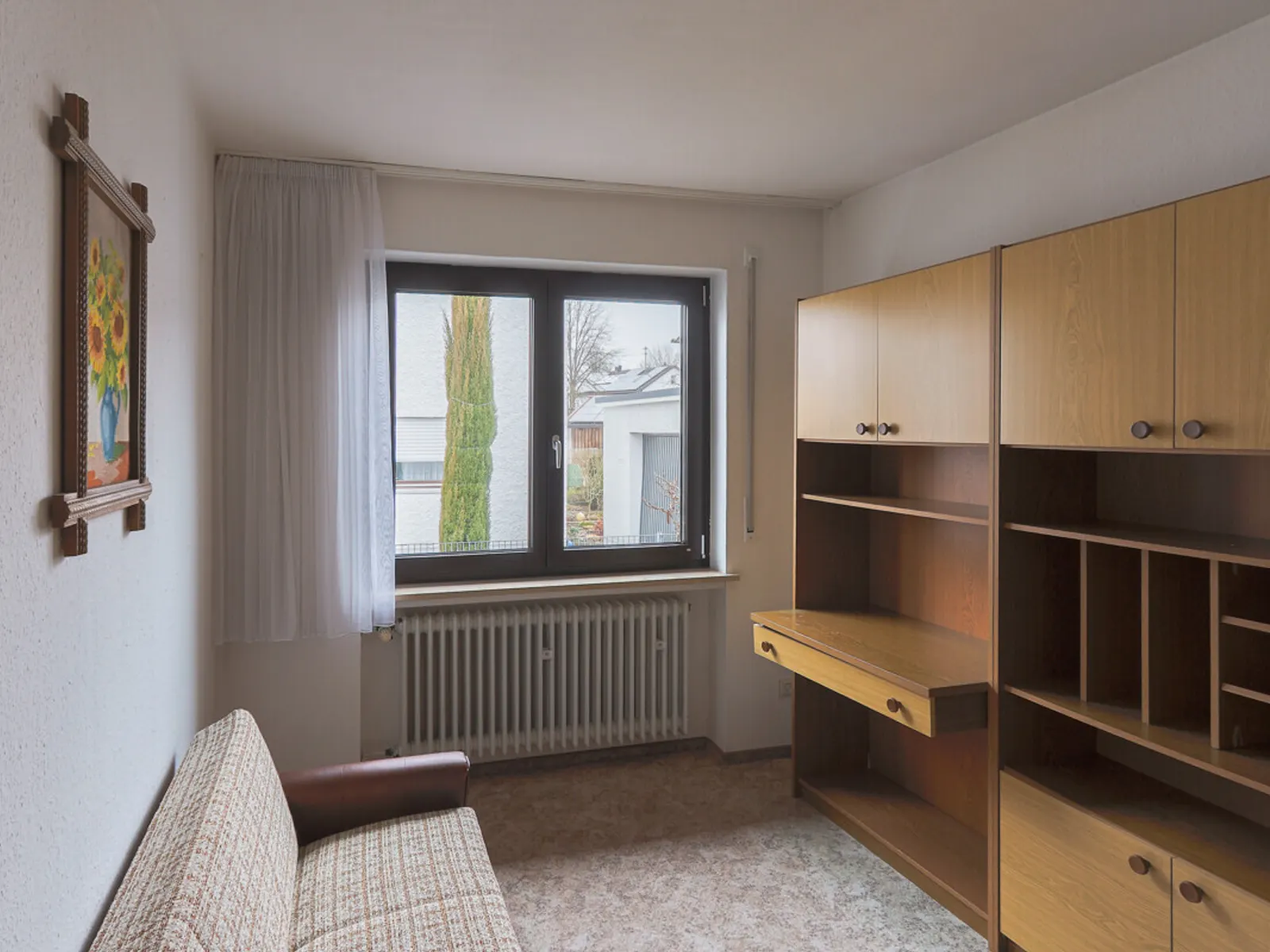 Familienfreundliches Eigenheim mit schönem Garten in ruhiger Lage von Zuchering! - Bild 12
