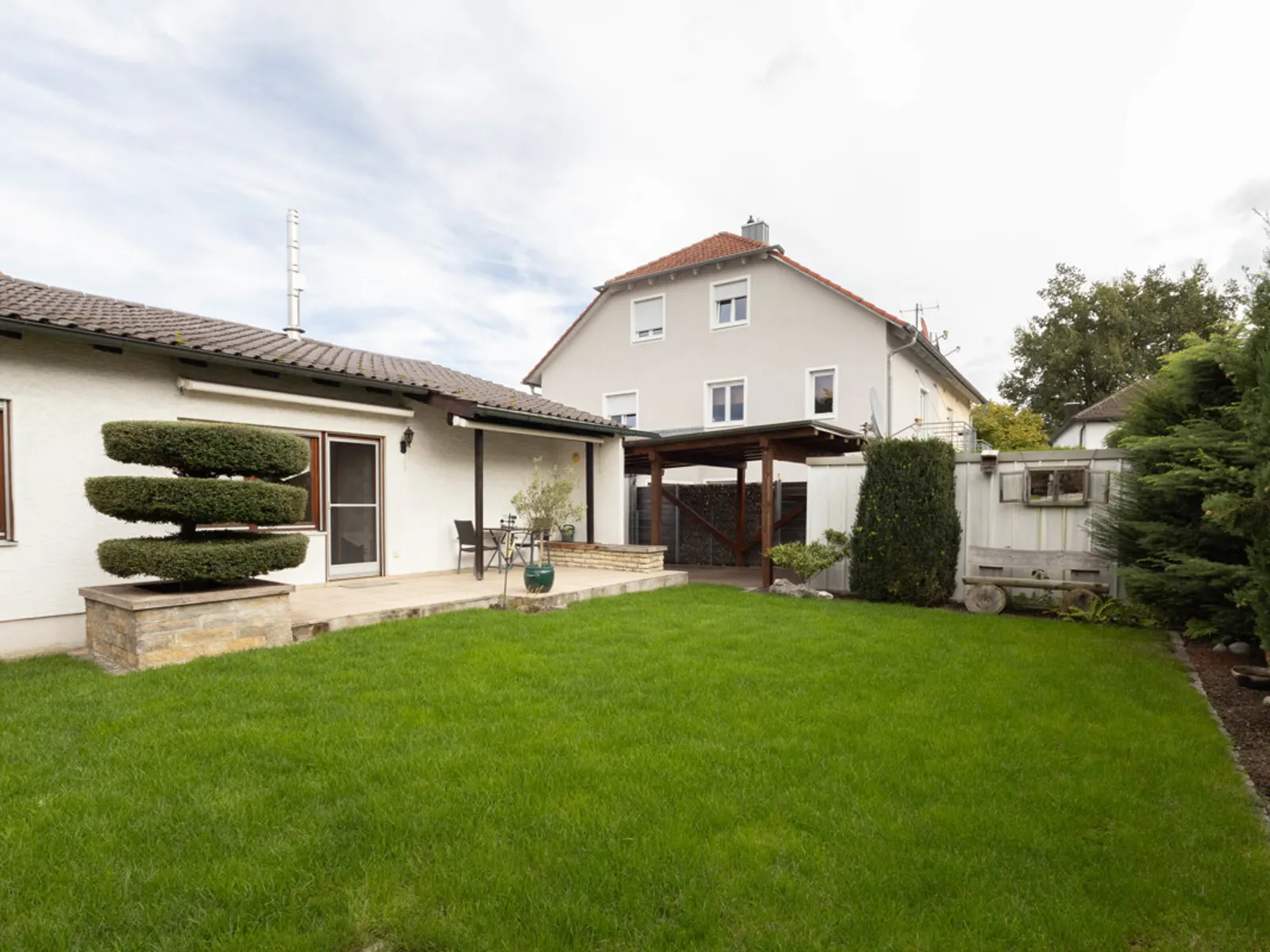 Kleiner 2-Zimmer-Bungalow mit Garten - Bild 11