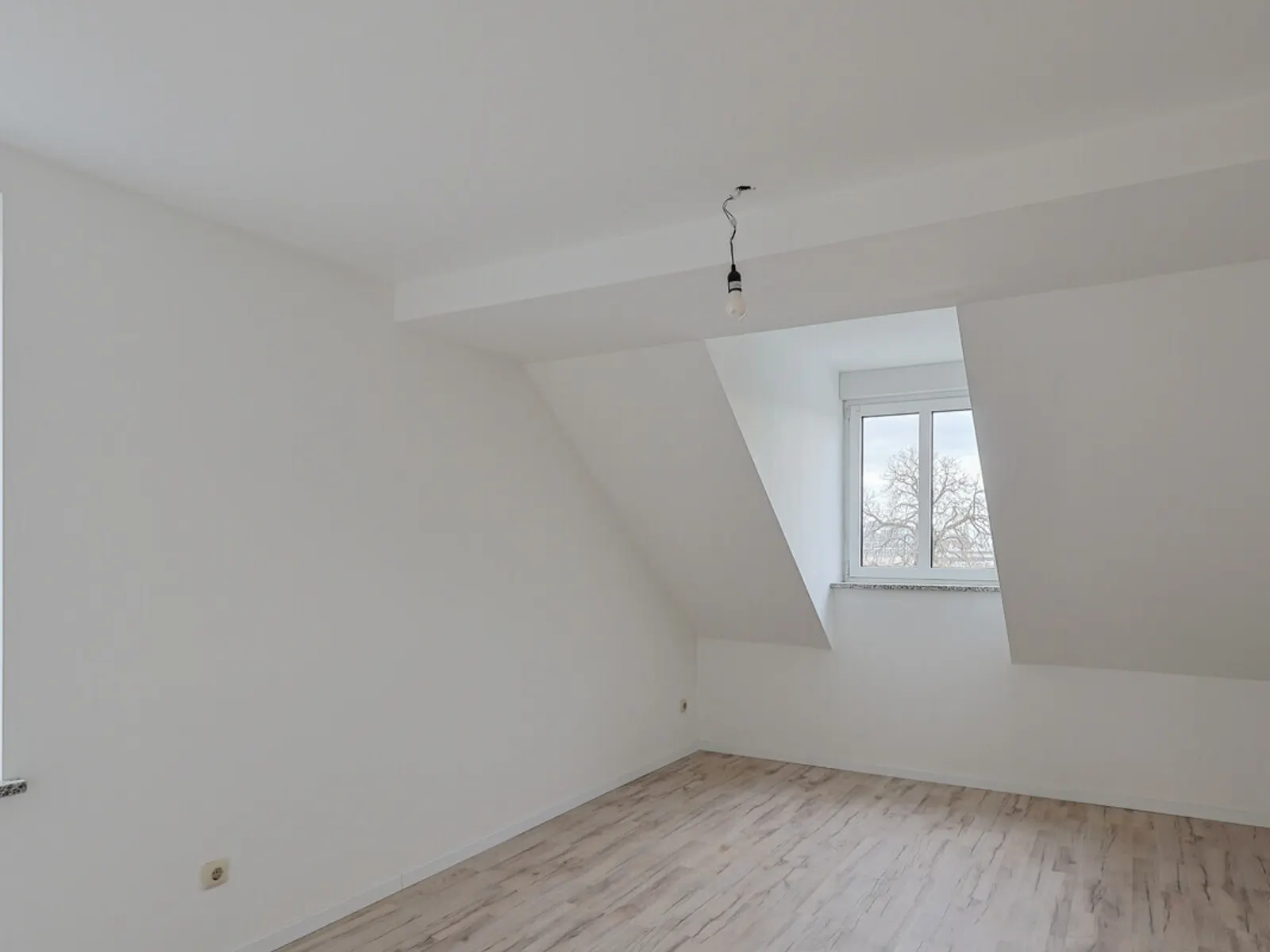 Gepflegte 2-Zimmer-Wohnung in guter Wohnlage - Bild 6