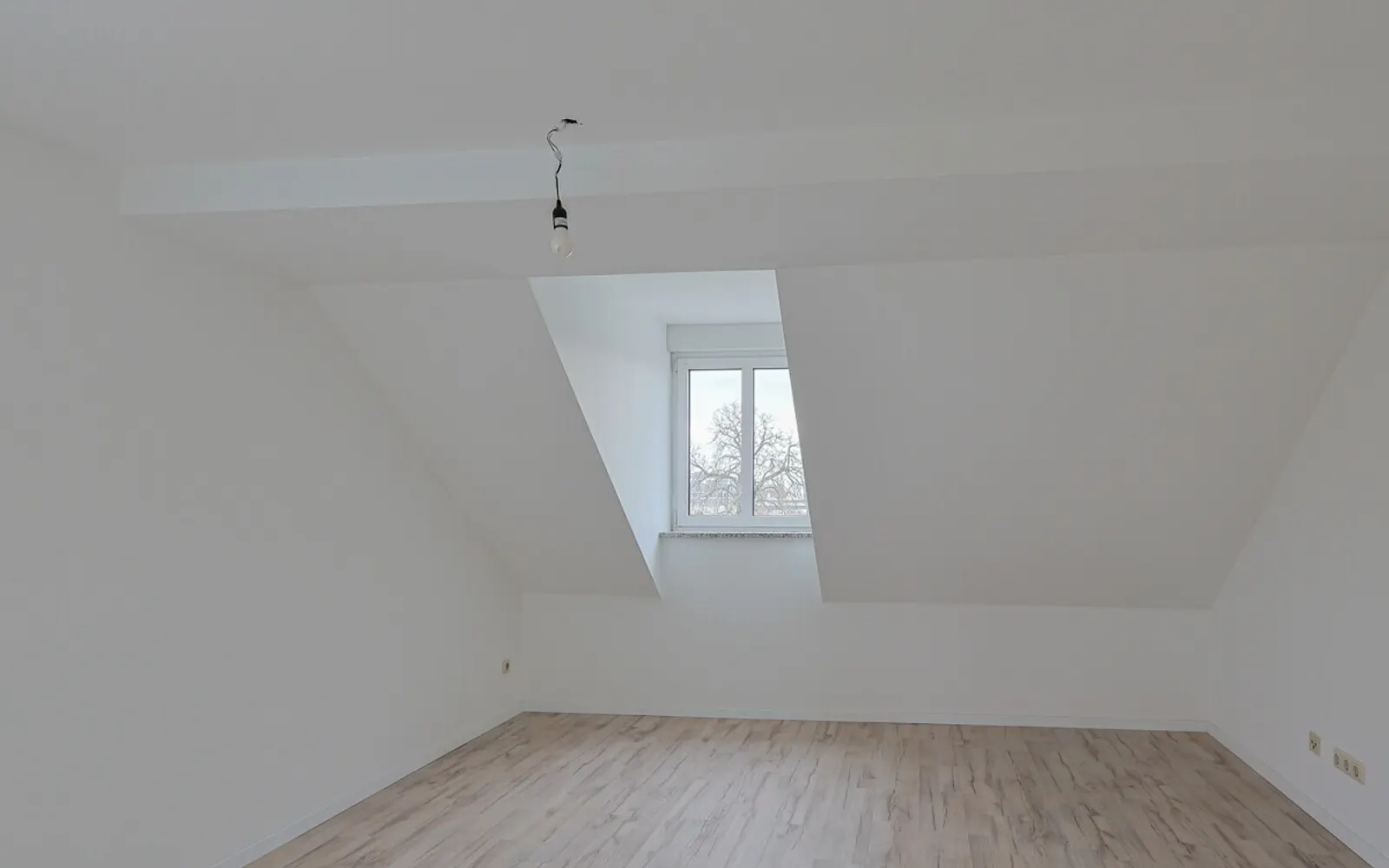 Gepflegte 2-Zimmer-Wohnung in guter Wohnlage - Bild 5