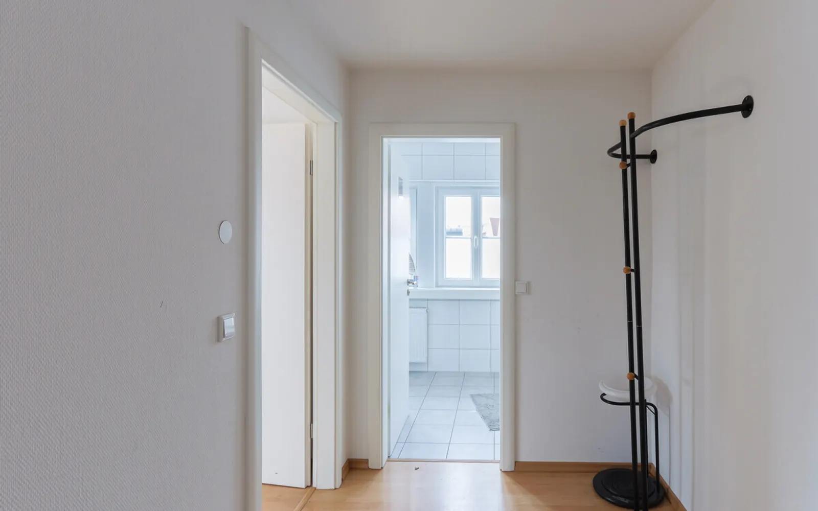 3-Zimmer-Wohnung mitten in der Innenstadt - Bild 1