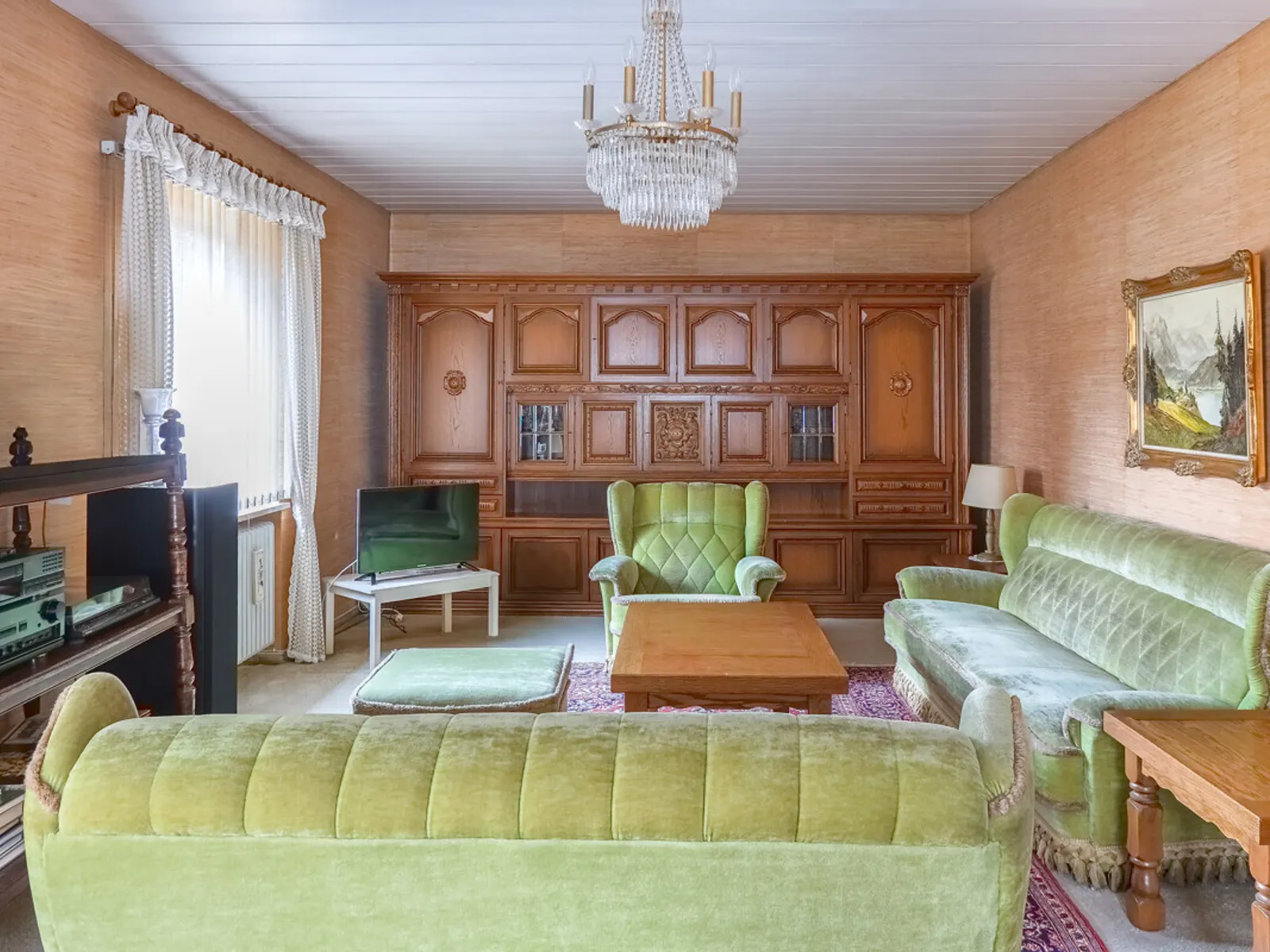 Dreifamilienhaus mit Hinterliegergrundstück in Ingolstadt-Süd - Bild 3