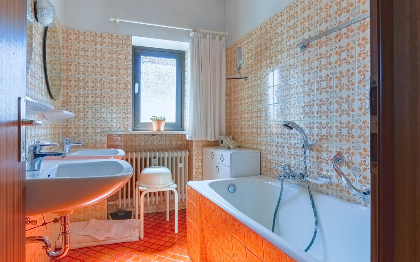 Dreifamilienhaus mit Hinterliegergrundstück in Ingolstadt-Süd - Bild 6