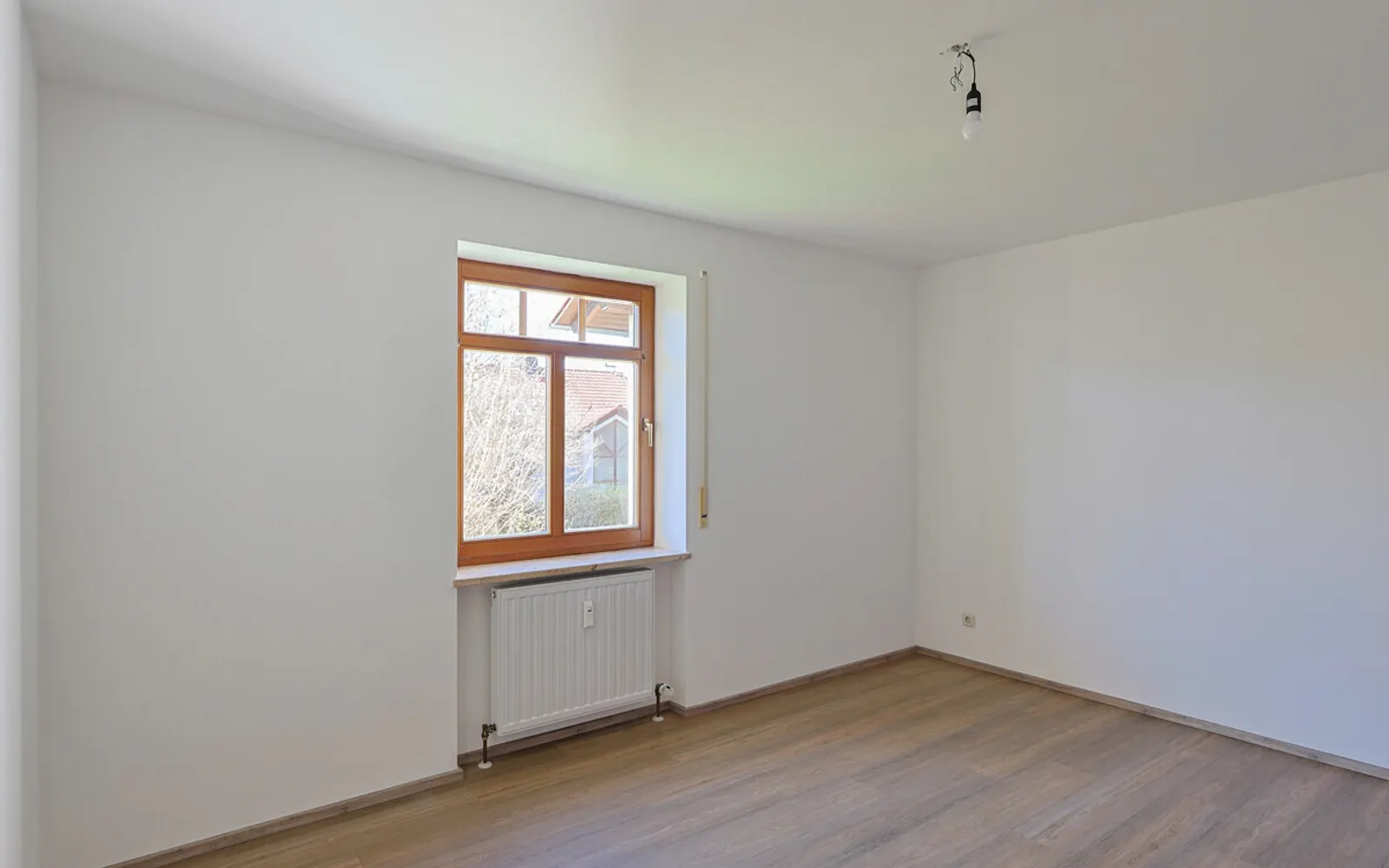 Charmante, lichtdurchflutete 2-Zimmer-Wohnung in Bestlage im Ingolstädter Westen - Bild 8