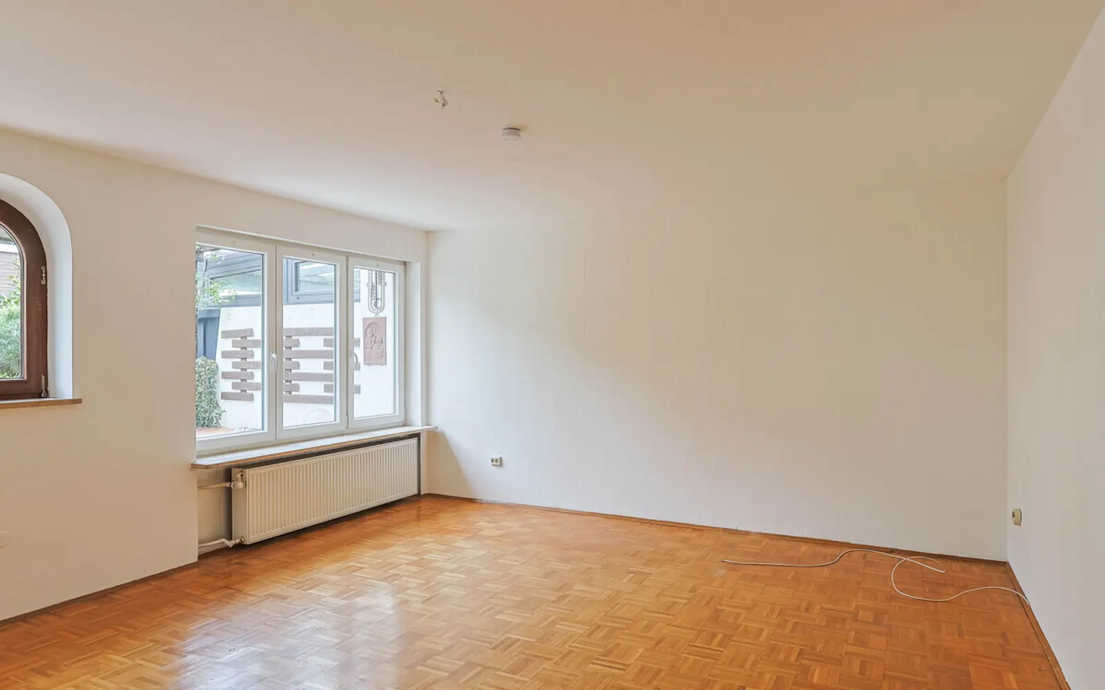 Zentrumnahes Reihenmittelhaus in begehrter Lage - Bild 3