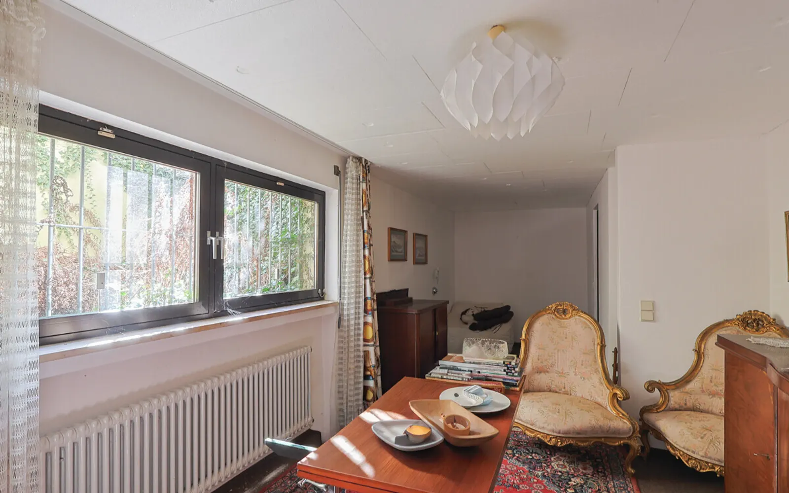 Seltene Gelegenheit: Exklusive Villa mit Indoor-Pool und weitläufigem Grundstück in Gaimersheim - Bild 21