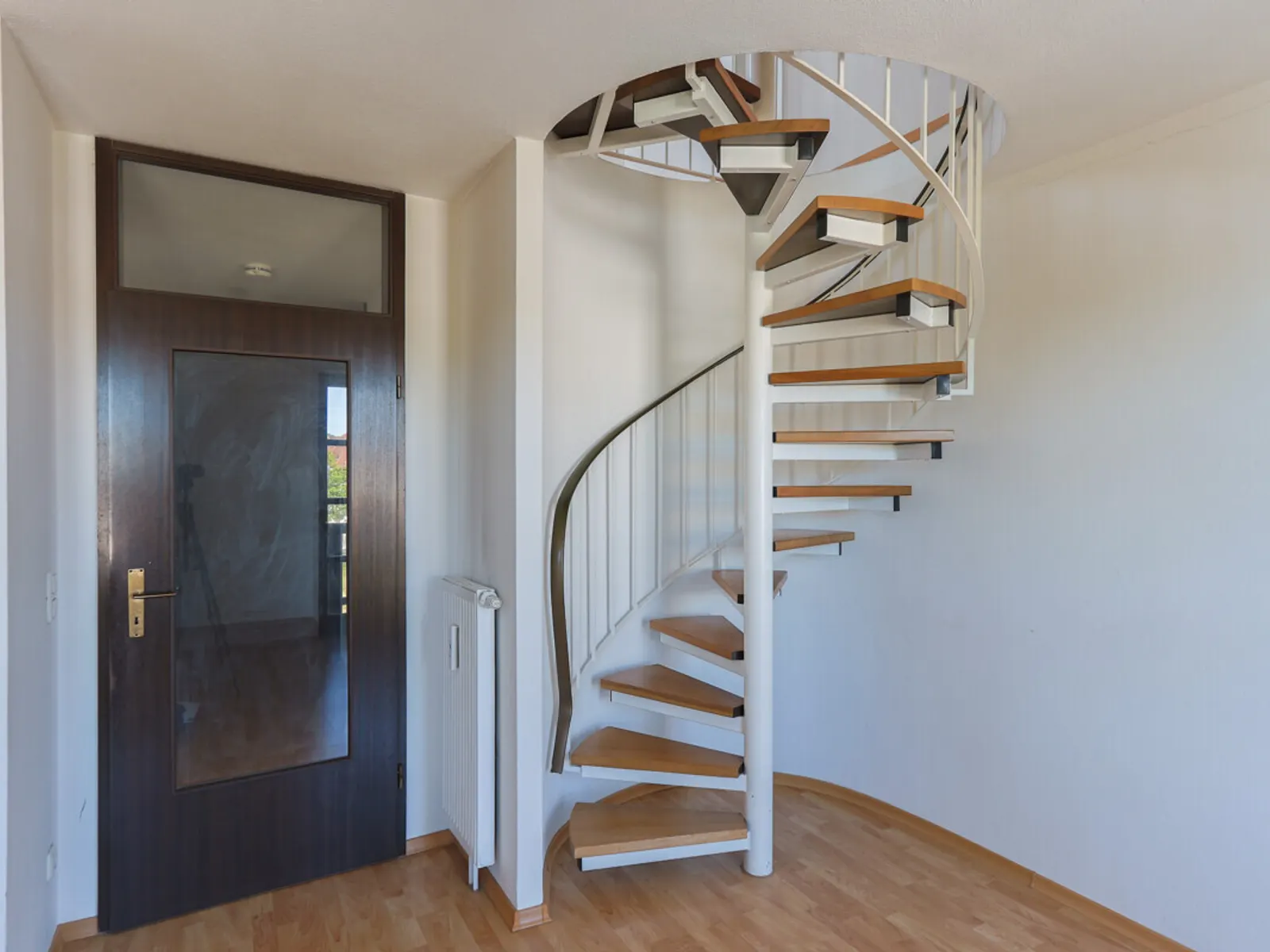 3,5-Zimmer-Maisonette-Wohnung mit Balkon und Tiefgarage in Ingolstadt-Nord! - Bild 6