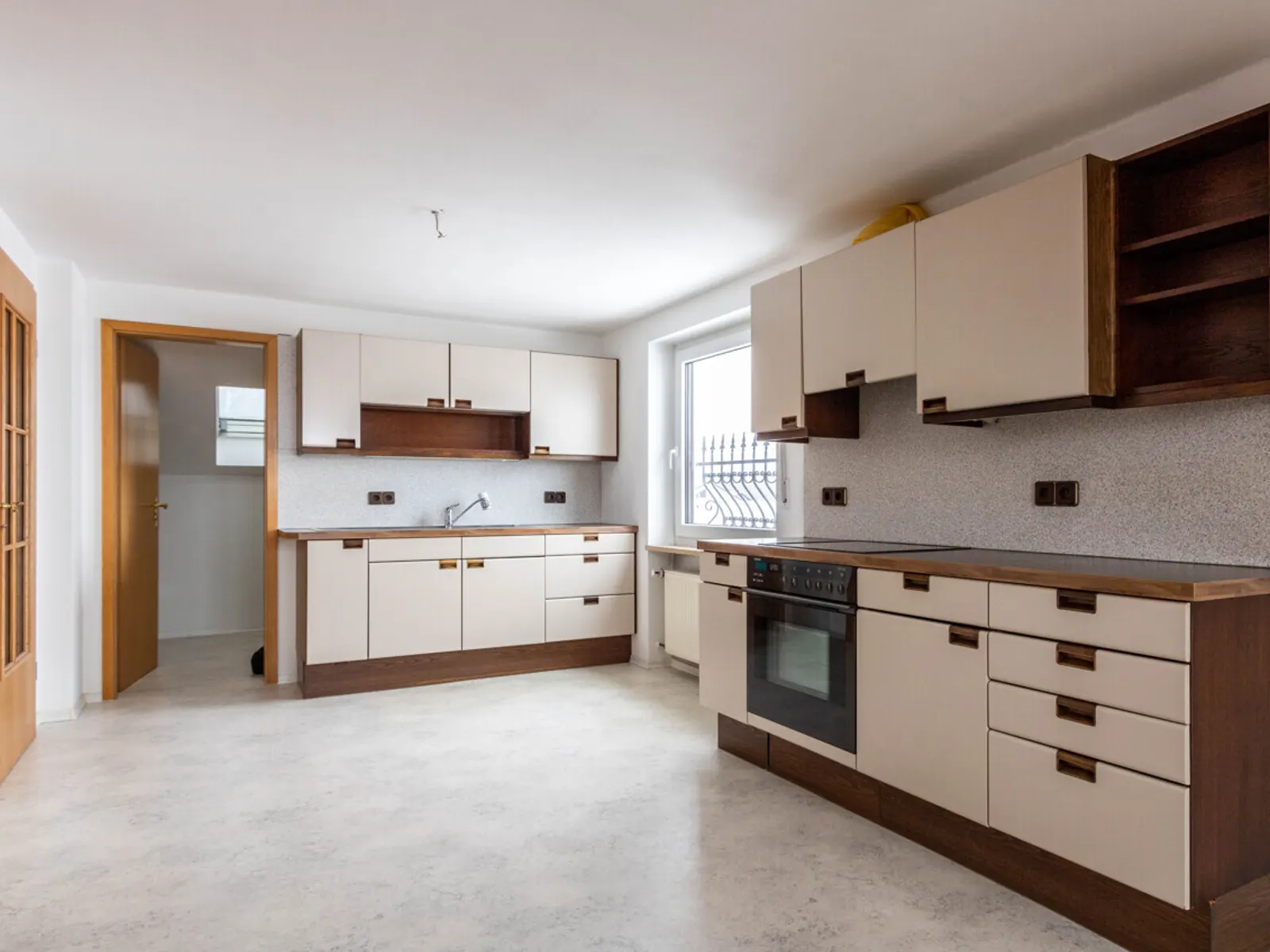 Großzügige 3-Zimmer-Dachgeschoss-Wohnung - Bild 3
