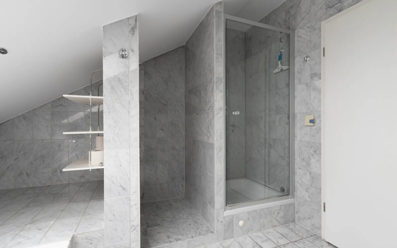 4-Zimmer-Dachgeschosswohnung mit Balkon - Bild 5