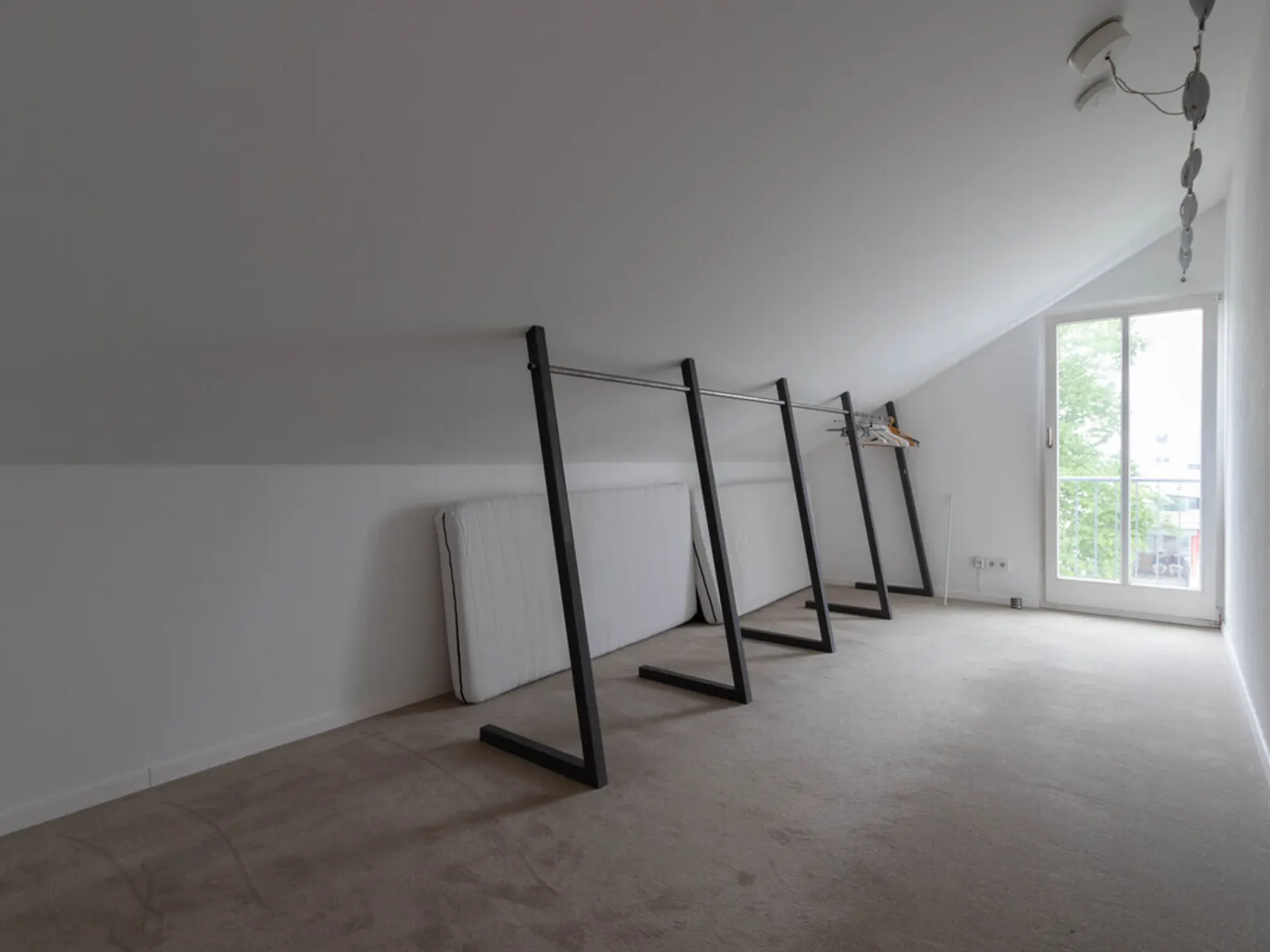 4-Zimmer-Dachgeschosswohnung mit Balkon - Bild 10