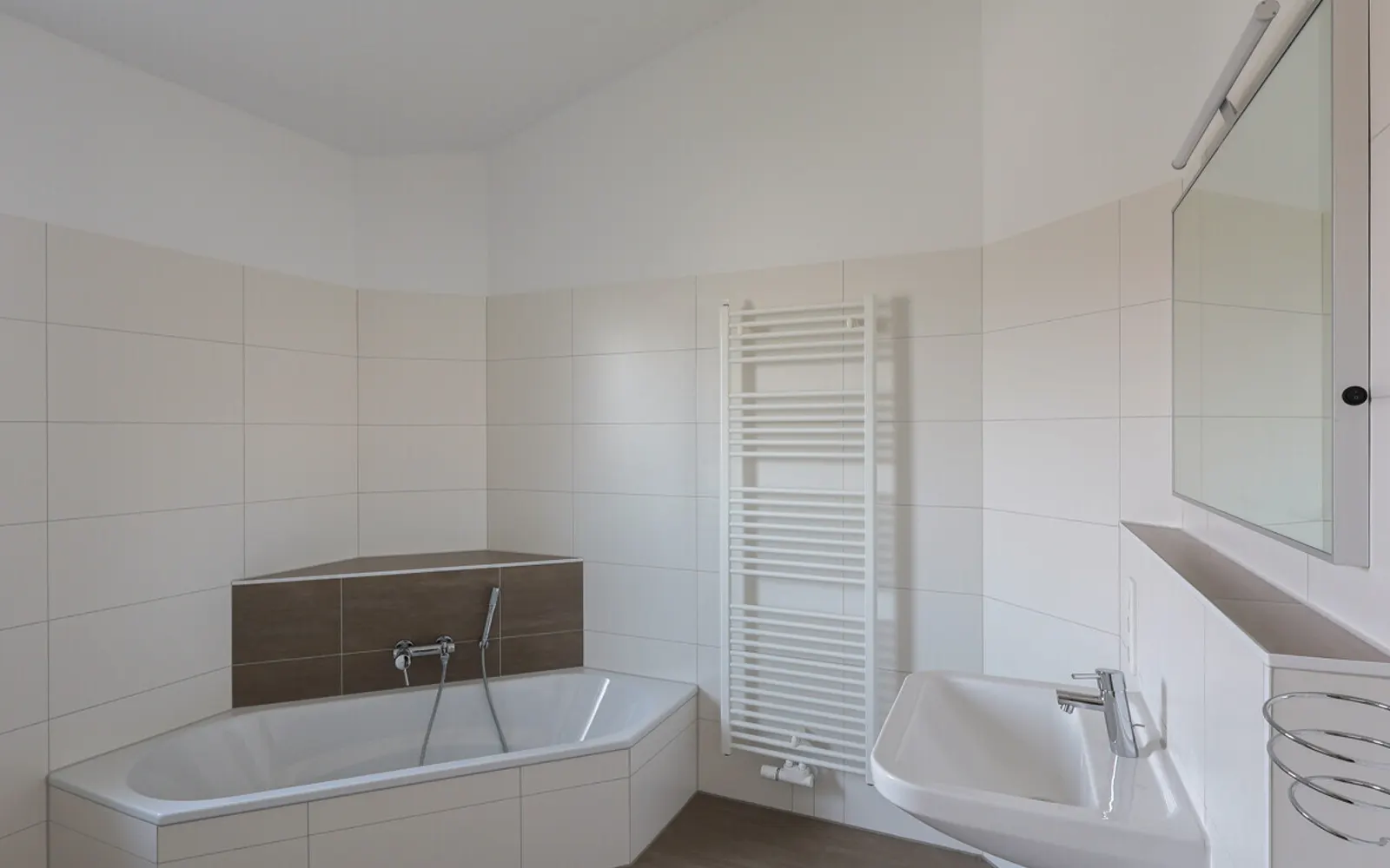 Hochwertige Penthouse-Wohnung mit weitläufiger Dachterrasse in Ingolstadt-Hollerstauden! - Bild 10