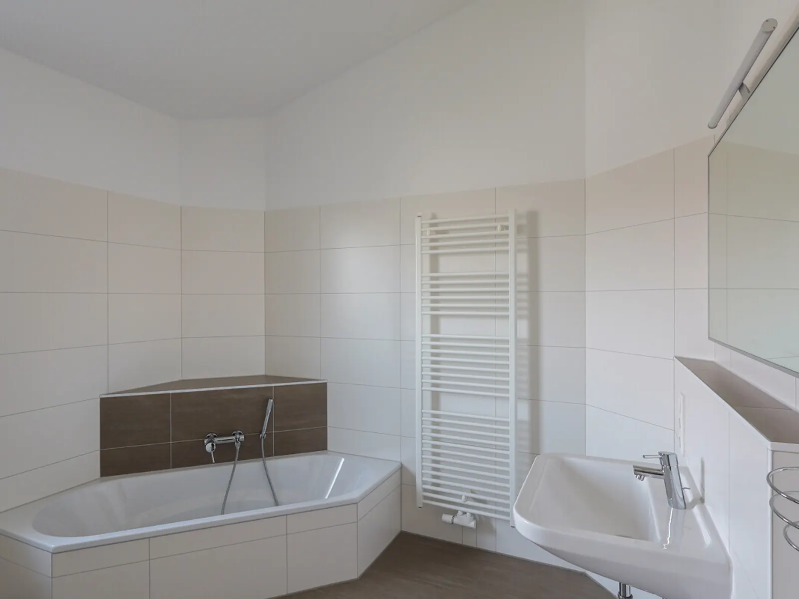 Hochwertige Penthouse-Wohnung mit weitläufiger Dachterrasse in Ingolstadt-Hollerstauden! - Bild 10