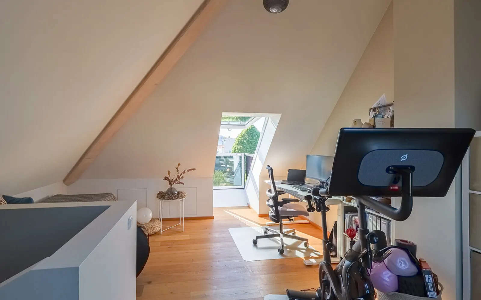 Exklusive Wohnung über zwei Etagen - Bild 14