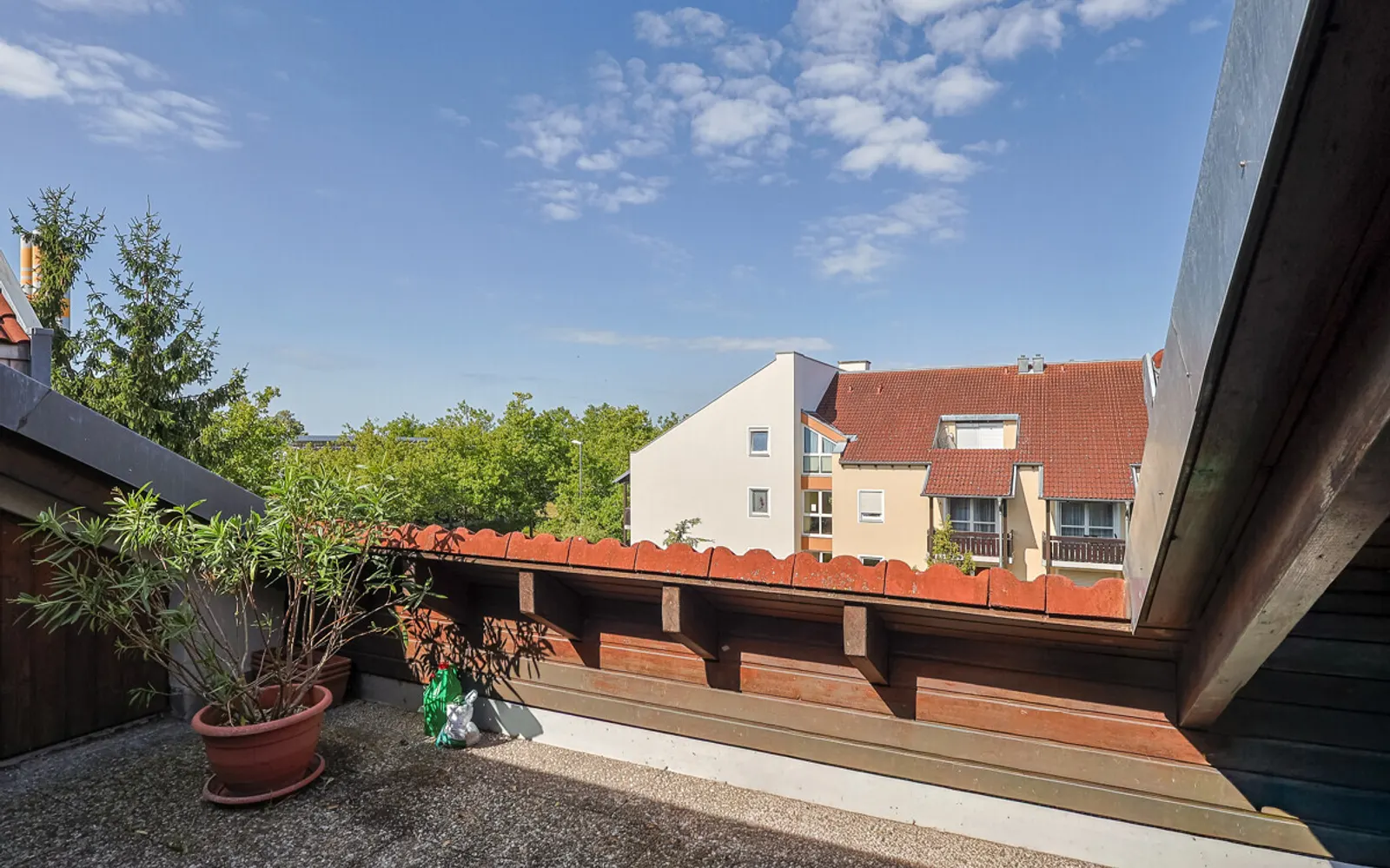 2-Zimmer-Wohnung mit großer Loggia in Friedrichshofen - Bild 4
