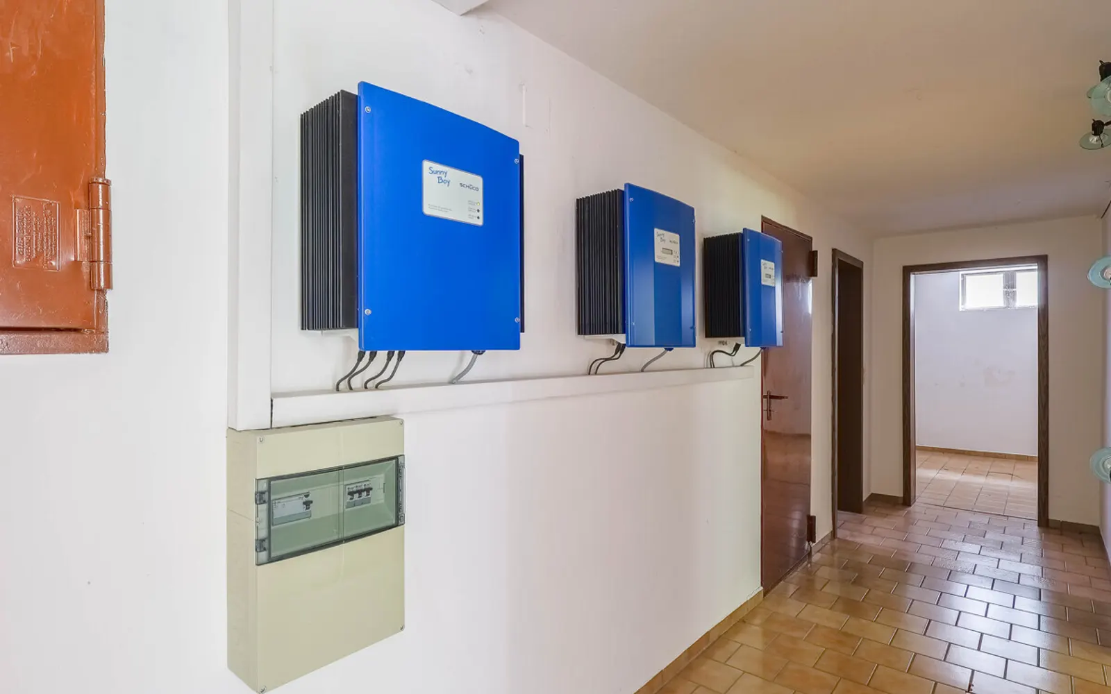 Weitläufiges Einfamilienhaus mit kleinem Garten und Terrasse in Kösching! - Bild 18