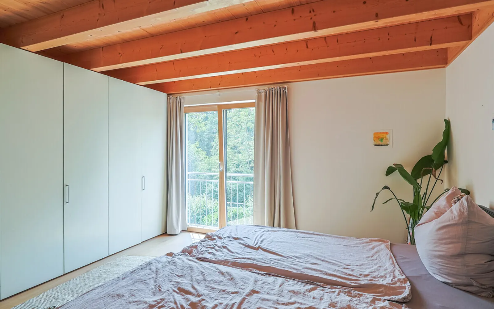 Eleganz trifft Nachhaltigkeit – Luxuriöses Einfamilienhaus in Ingolstadt-Gerolfing - Bild 15