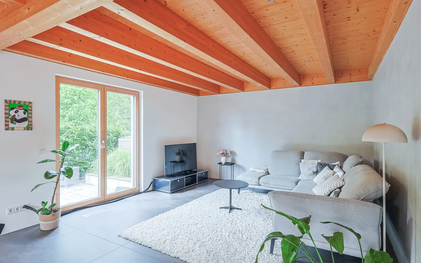 Eleganz trifft Nachhaltigkeit – Luxuriöses Einfamilienhaus in Ingolstadt-Gerolfing - Bild 13
