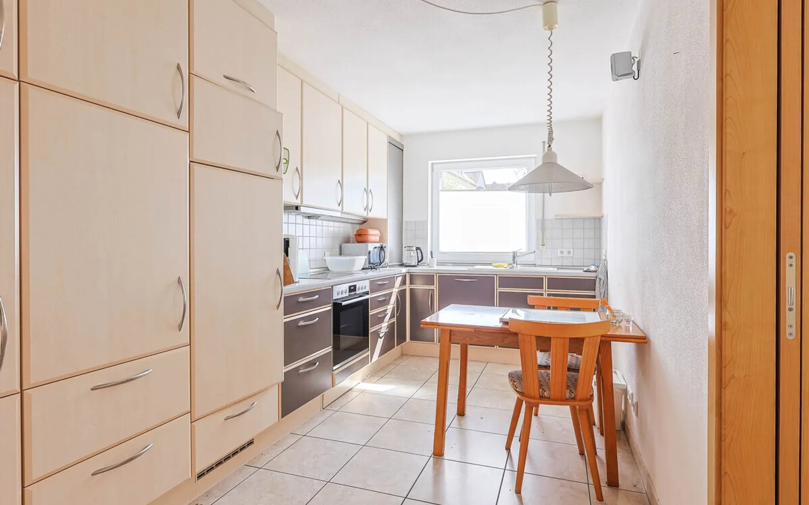 Attraktive 3-Zimmer-Wohnung in zentraler Lage - Bild 2