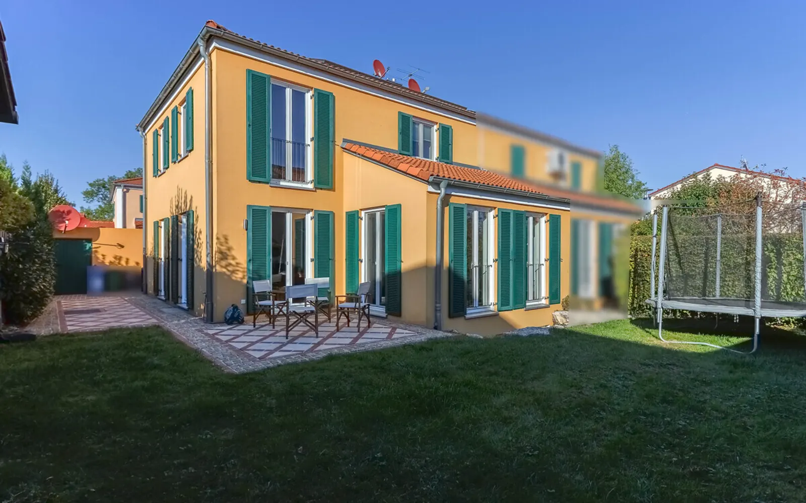Ihr neues Zuhause in Gerolfing – gepflegte Doppelhaushälfte mit Garten und Südwest-Terrasse! - Bild 1