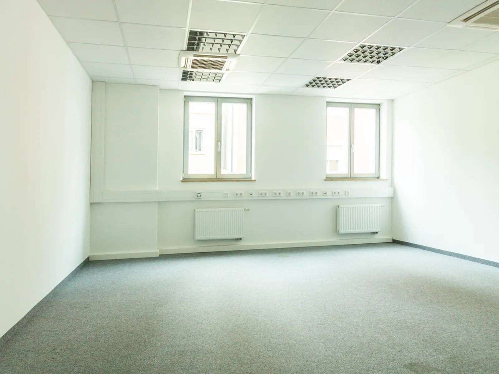 Gewerbefläche im Zentrum - Bild 8