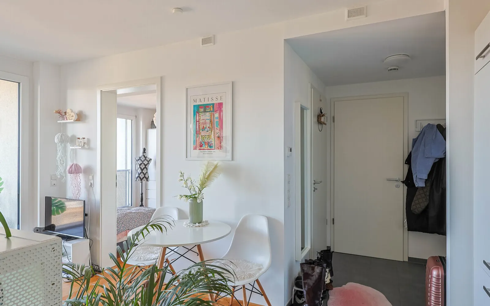 Kapitalanlage in Ingolstadt: Moderne 2-Zimmer-Wohnung mit Balkon - Bild 3